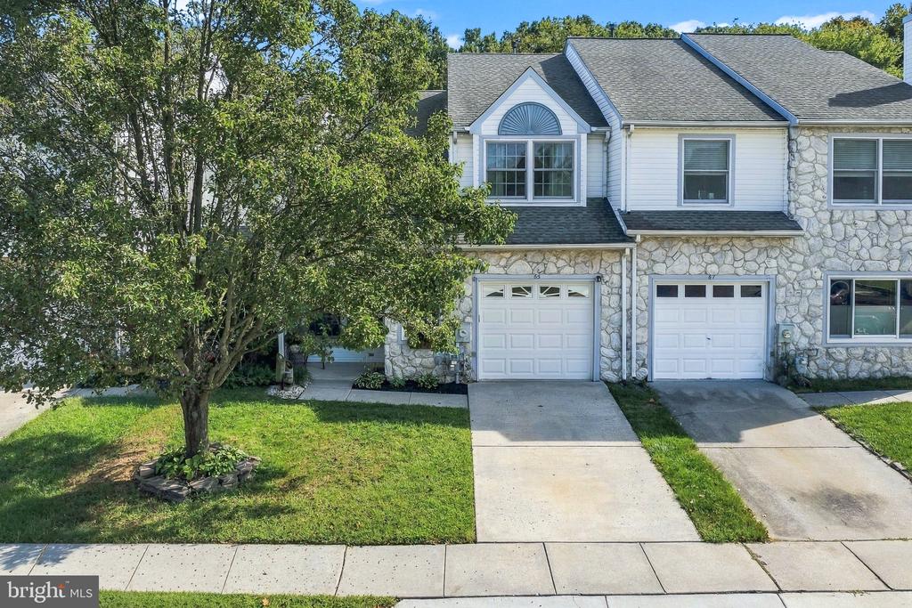 65 SHADY BROOKE LANE
