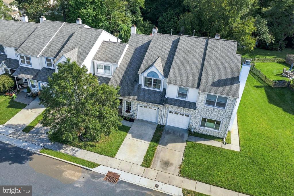 65 SHADY BROOKE LANE