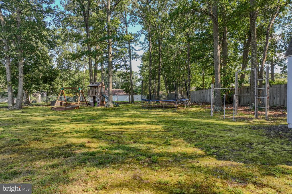 21 SUGAR BUSH ROAD
