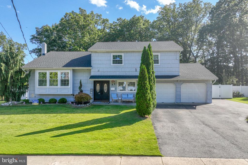 21 SUGAR BUSH ROAD