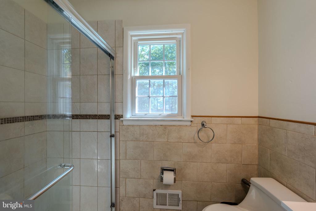 21 SUGAR BUSH ROAD