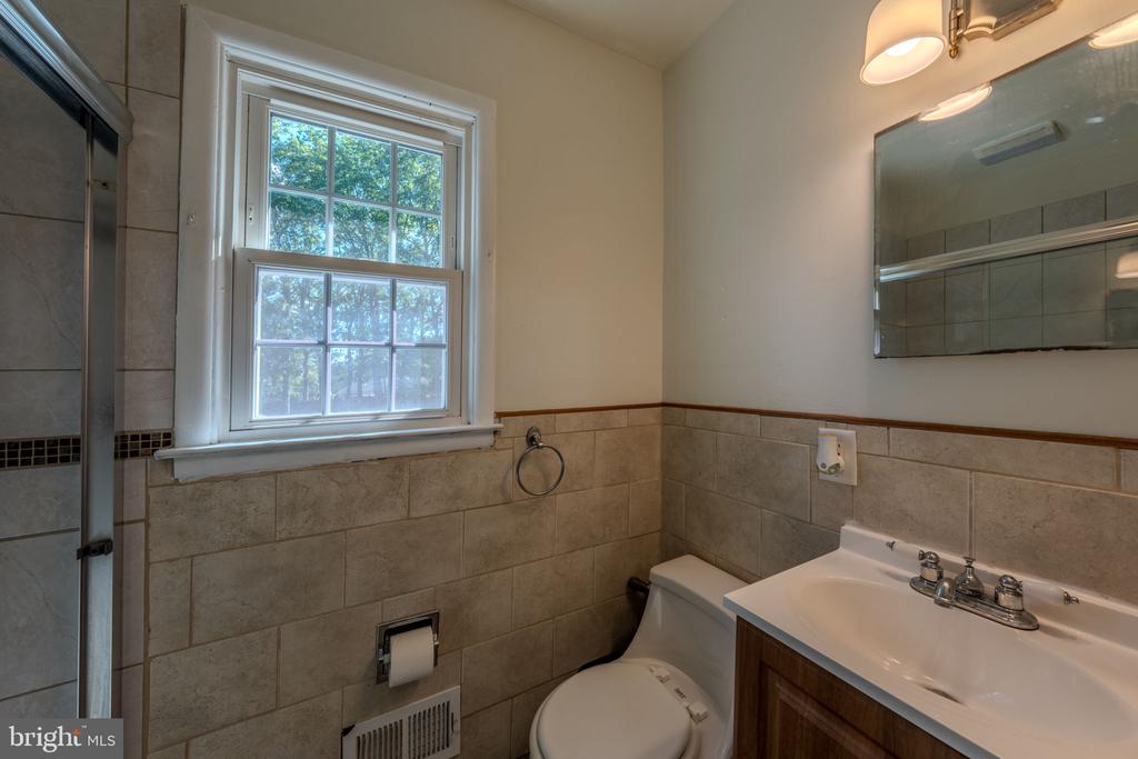 21 SUGAR BUSH ROAD