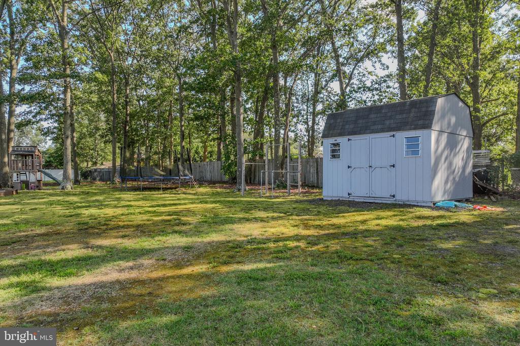 21 SUGAR BUSH ROAD