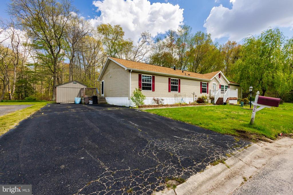 92 HAZELWOOD DRIVE