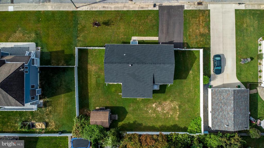 10 LAFAYETTE ROAD