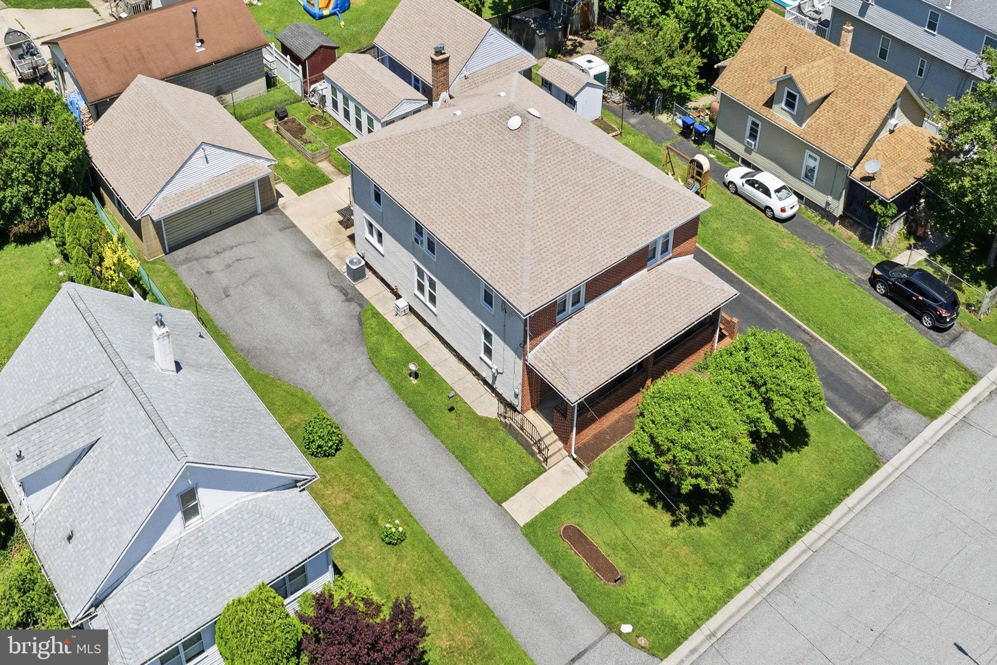 1122 GALBRAITH AVENUE