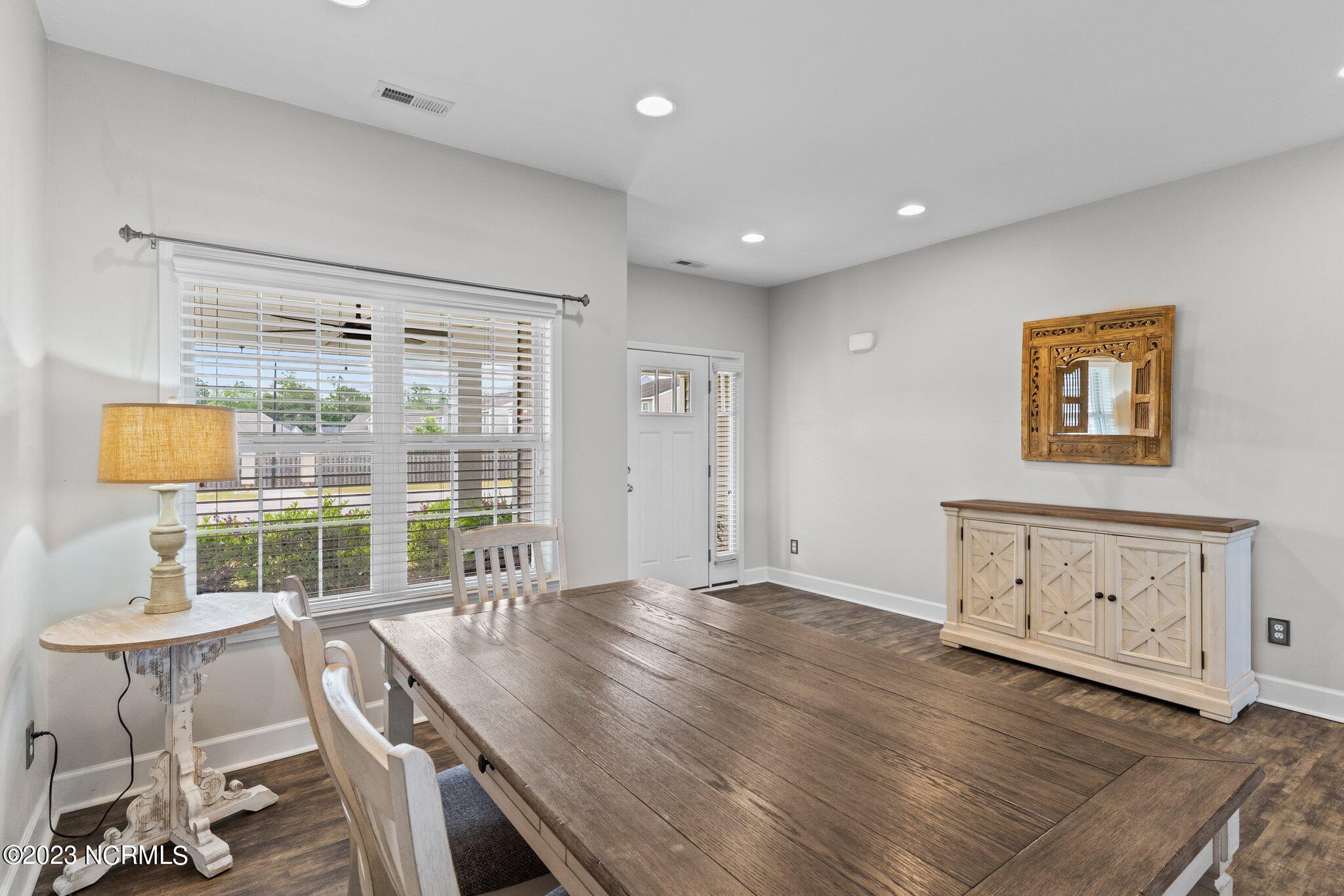 325 Avendale Drive