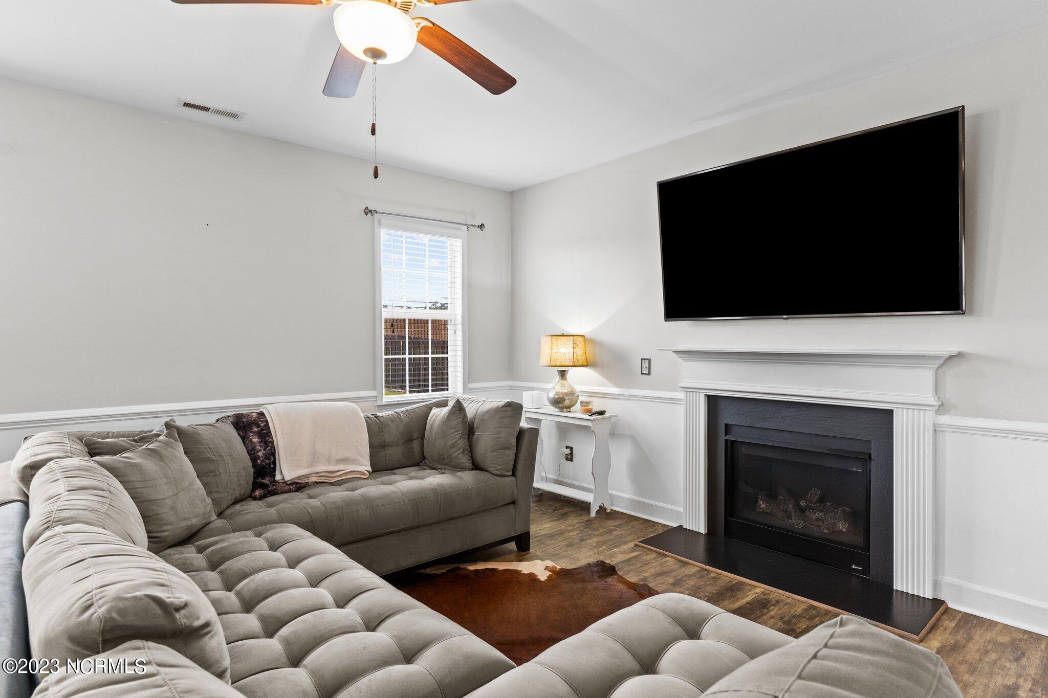 325 Avendale Drive