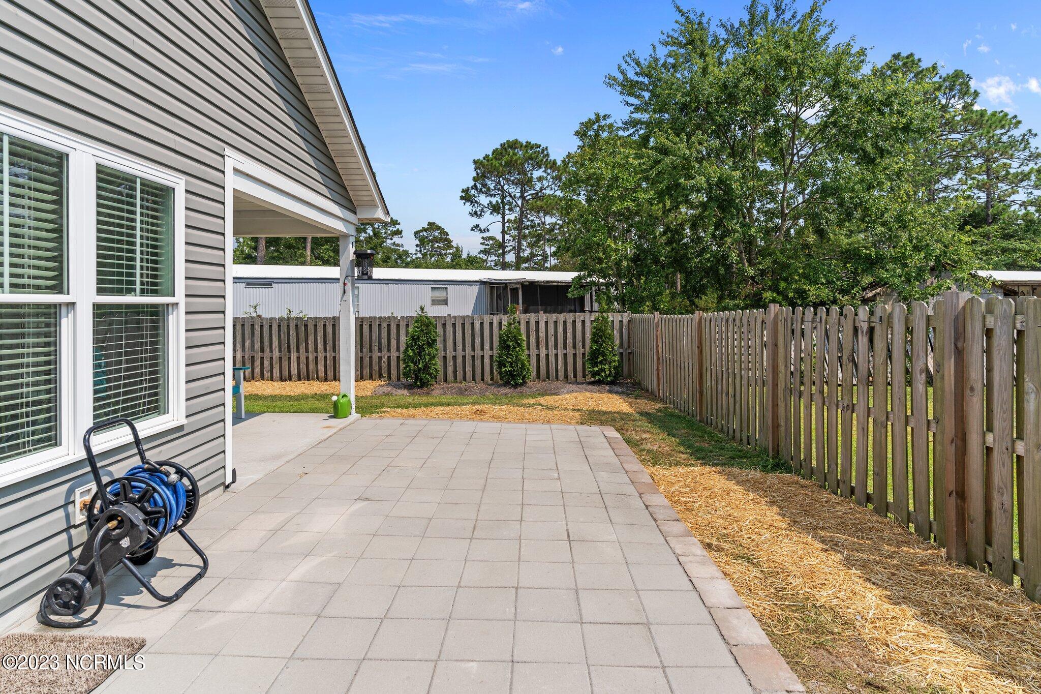 4214 Wax Myrtle Court SE