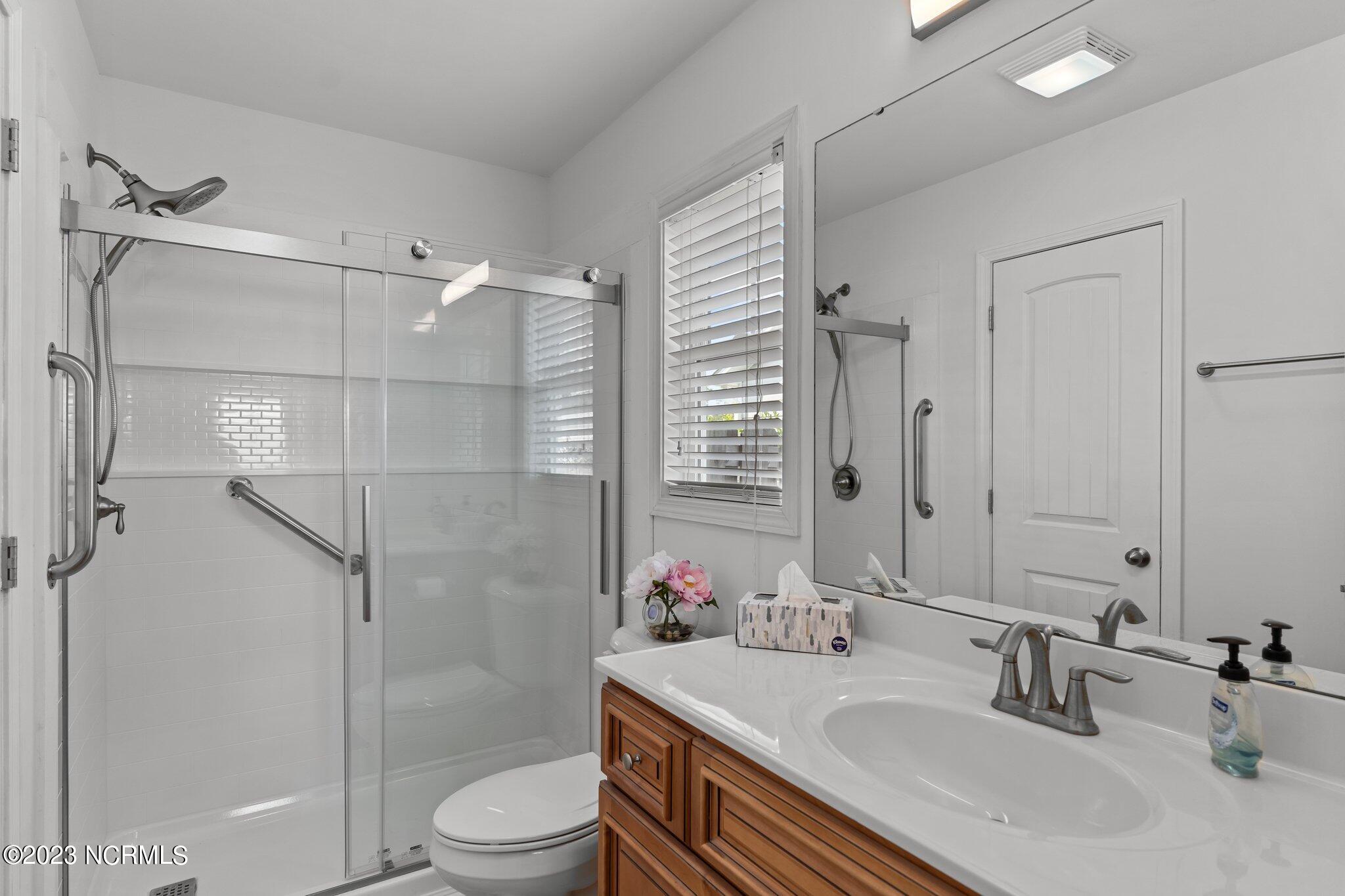 4214 Wax Myrtle Court SE