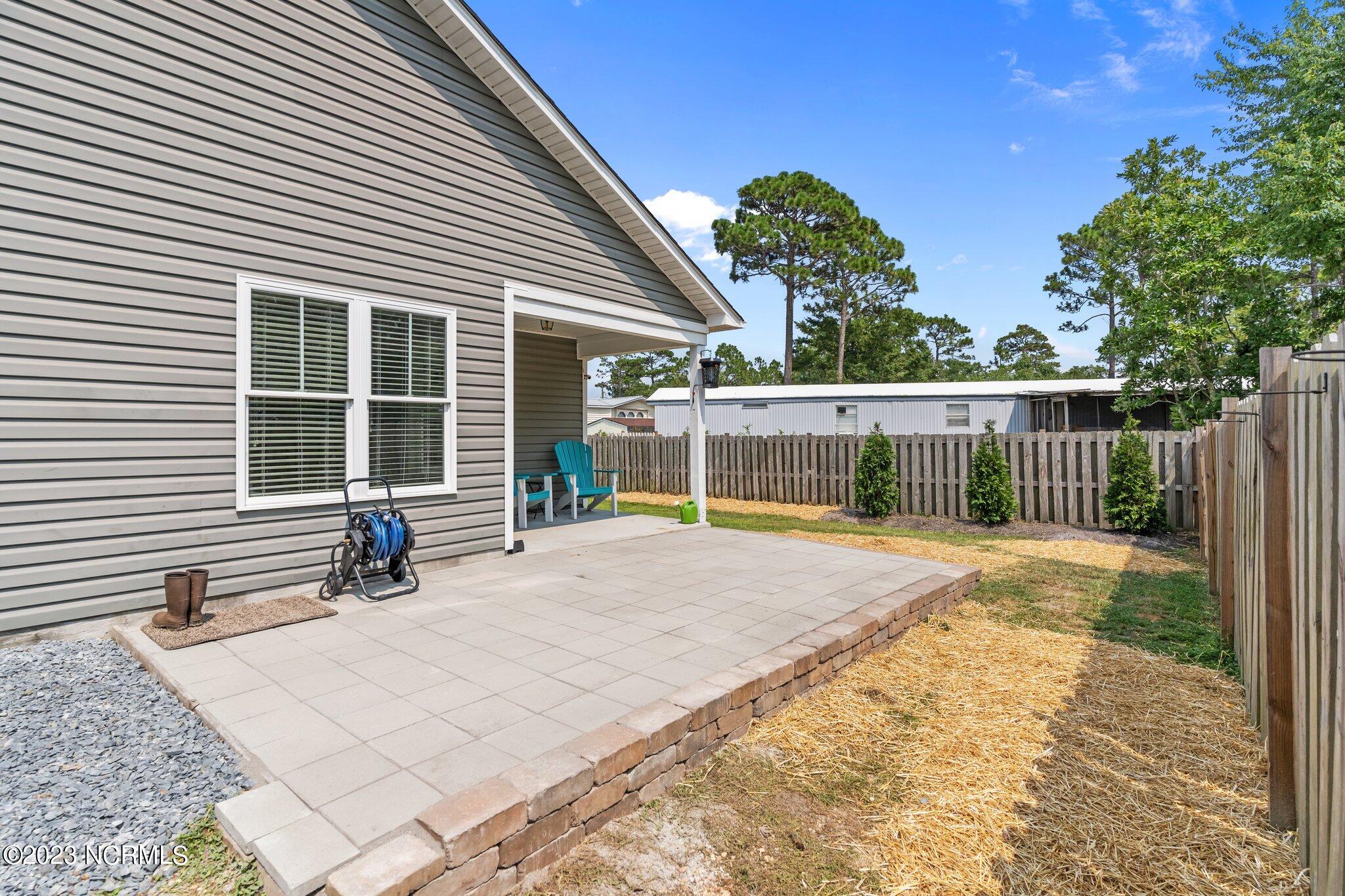 4214 Wax Myrtle Court SE