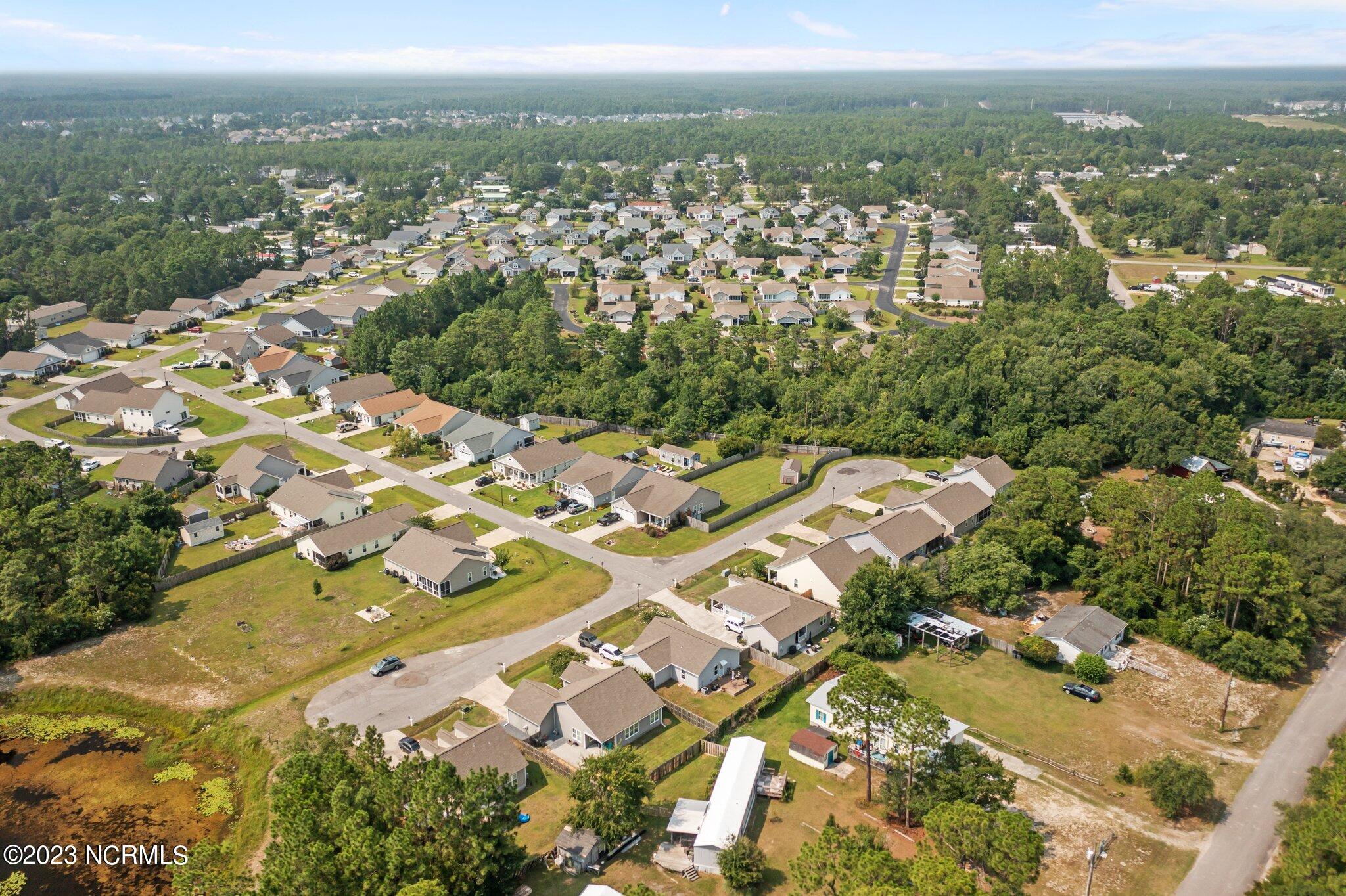 4214 Wax Myrtle Court SE