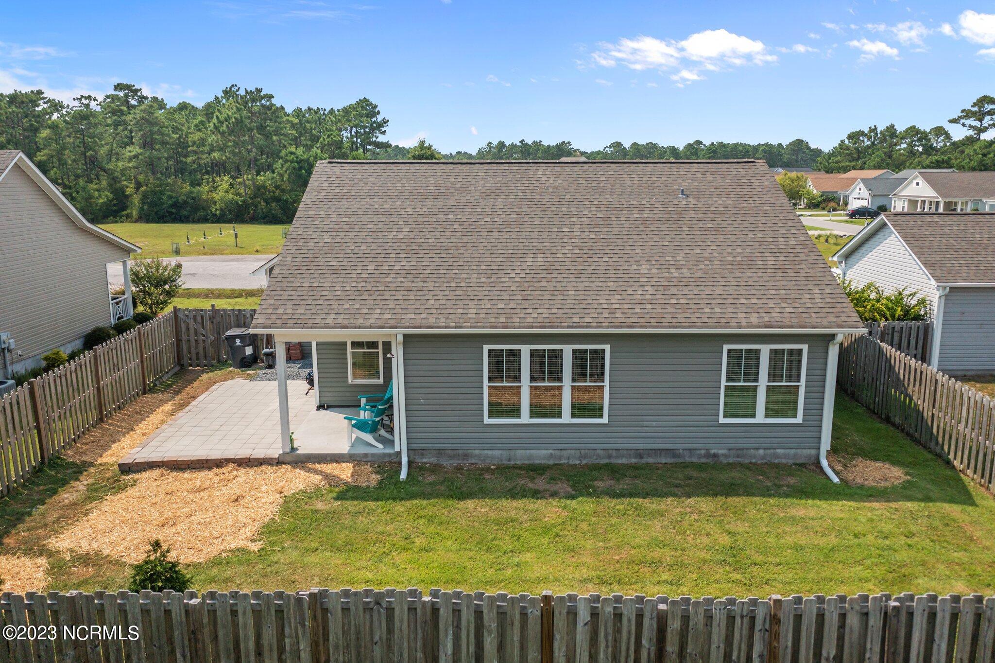 4214 Wax Myrtle Court SE