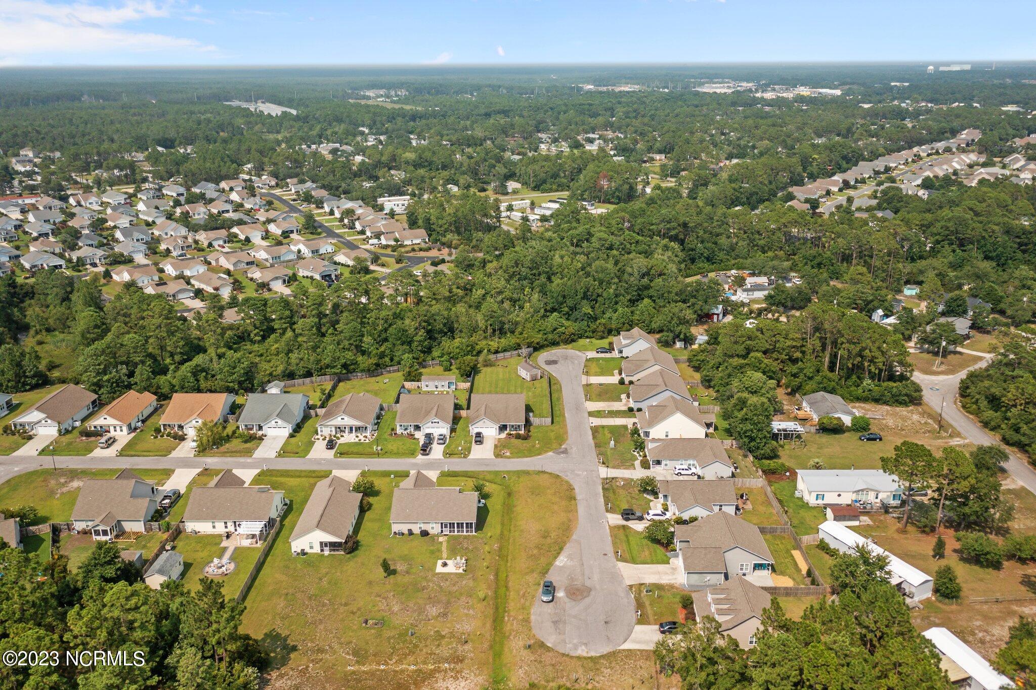 4214 Wax Myrtle Court SE