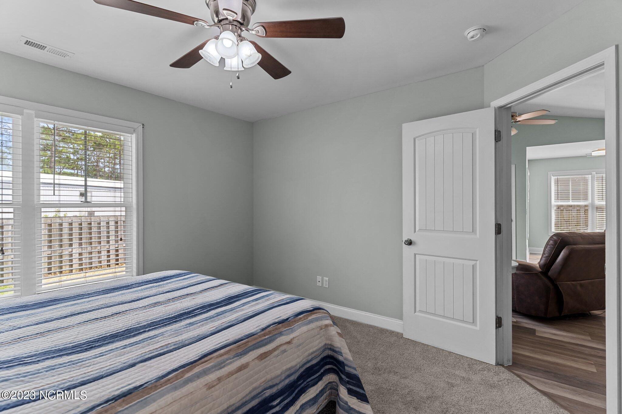 4214 Wax Myrtle Court SE