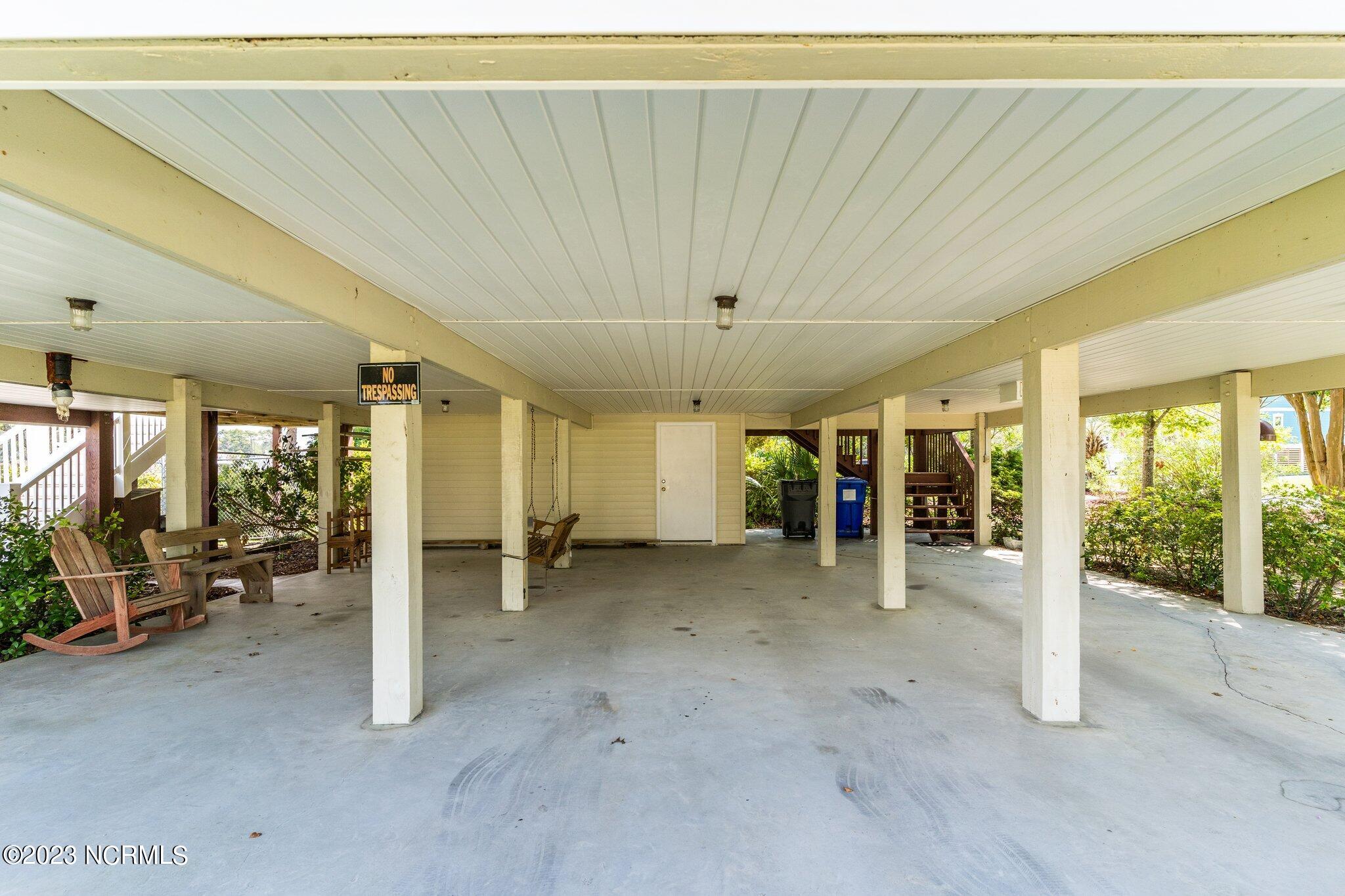 3902 E Yacht Drive