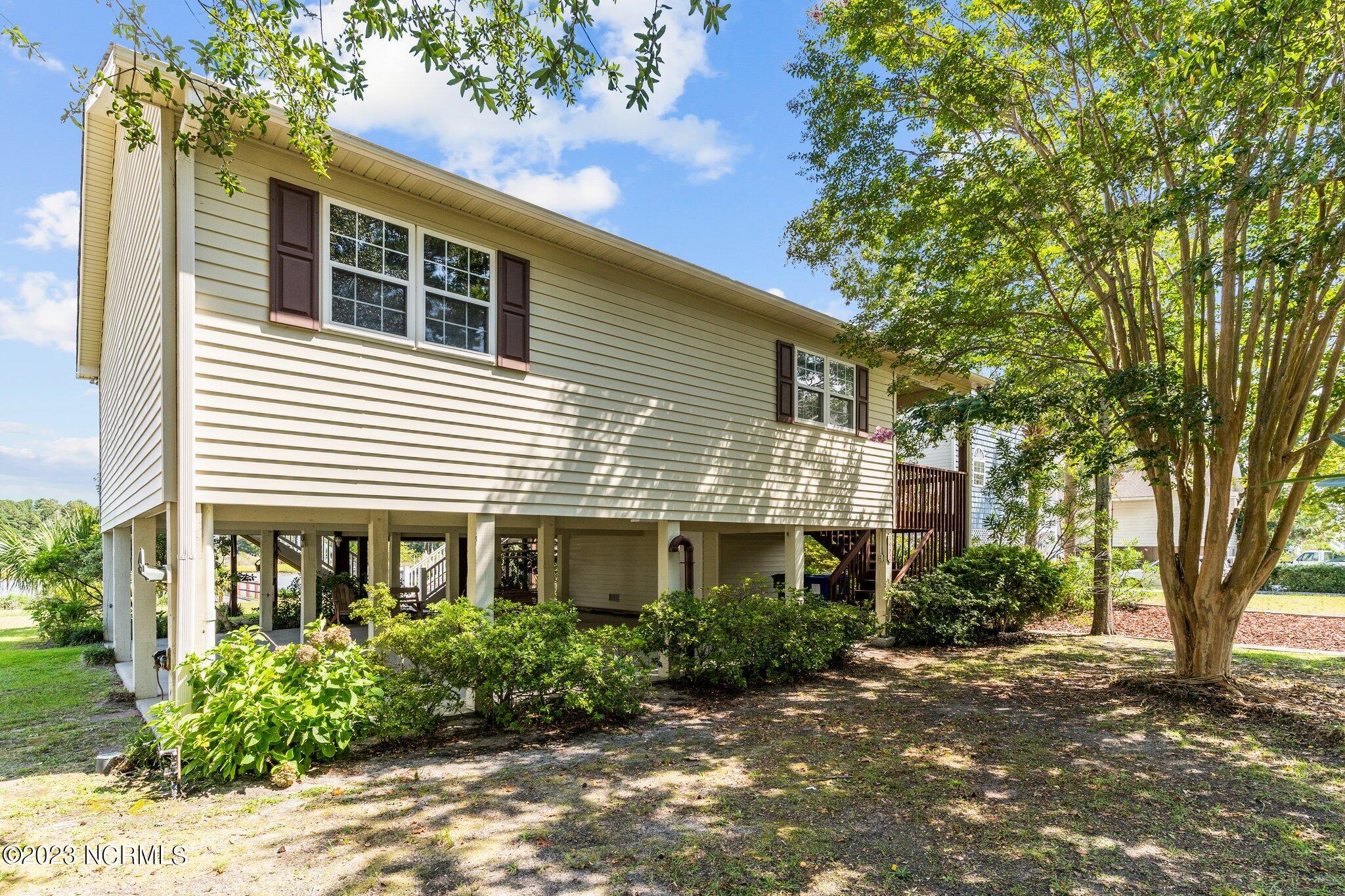 3902 E Yacht Drive