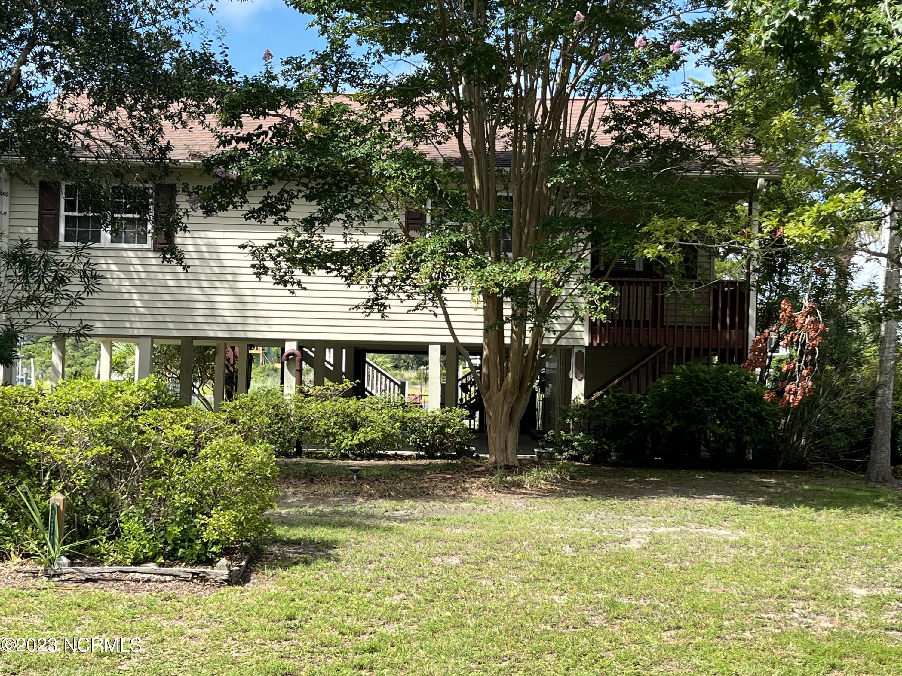 3902 E Yacht Drive