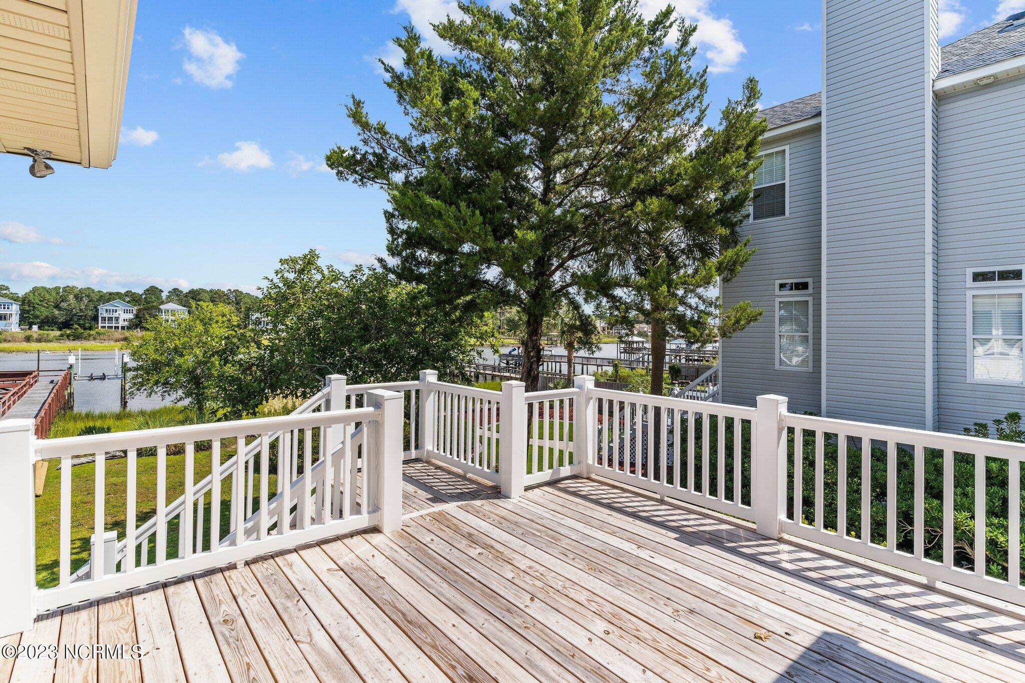 3902 E Yacht Drive
