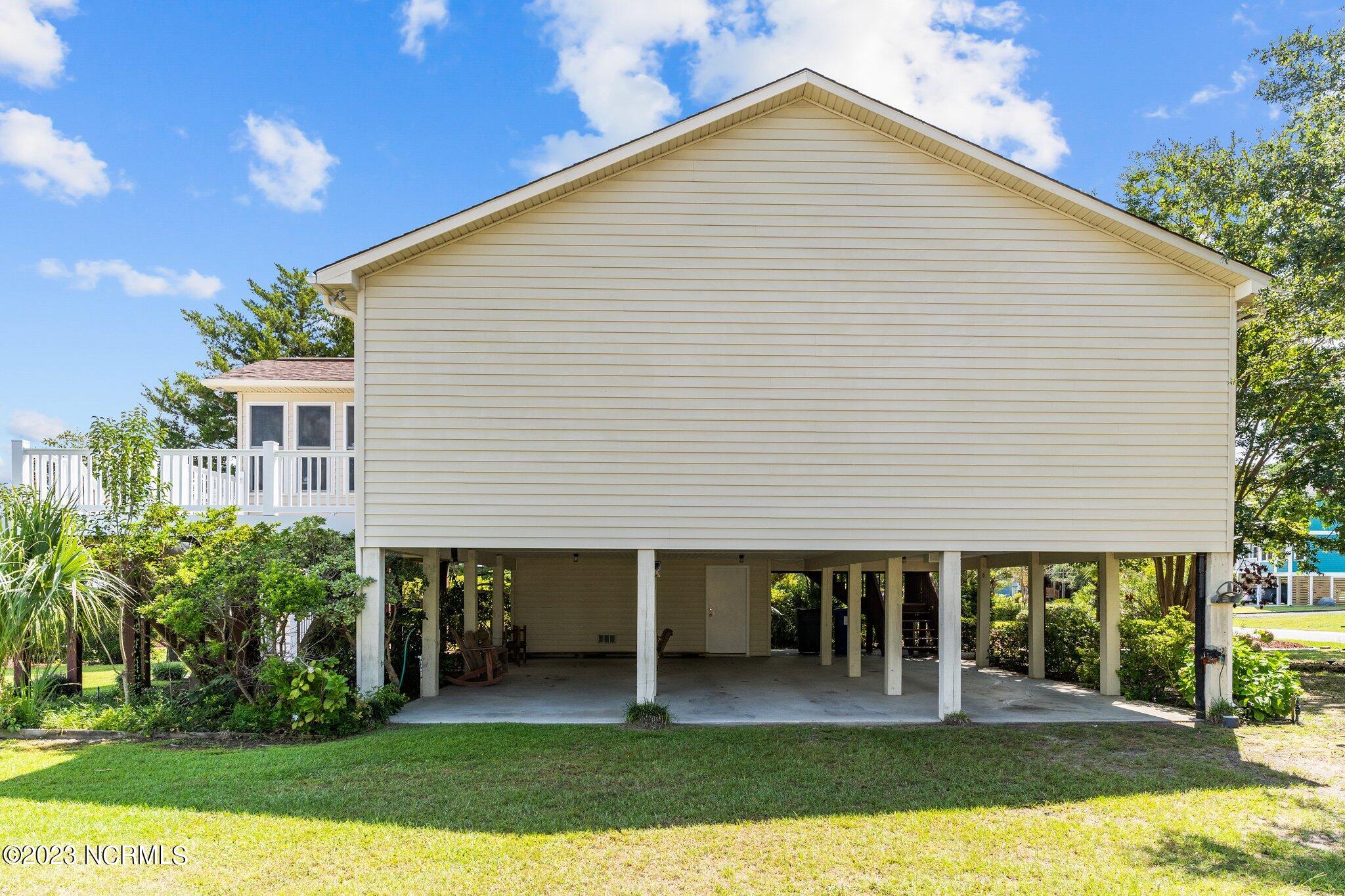 3902 E Yacht Drive
