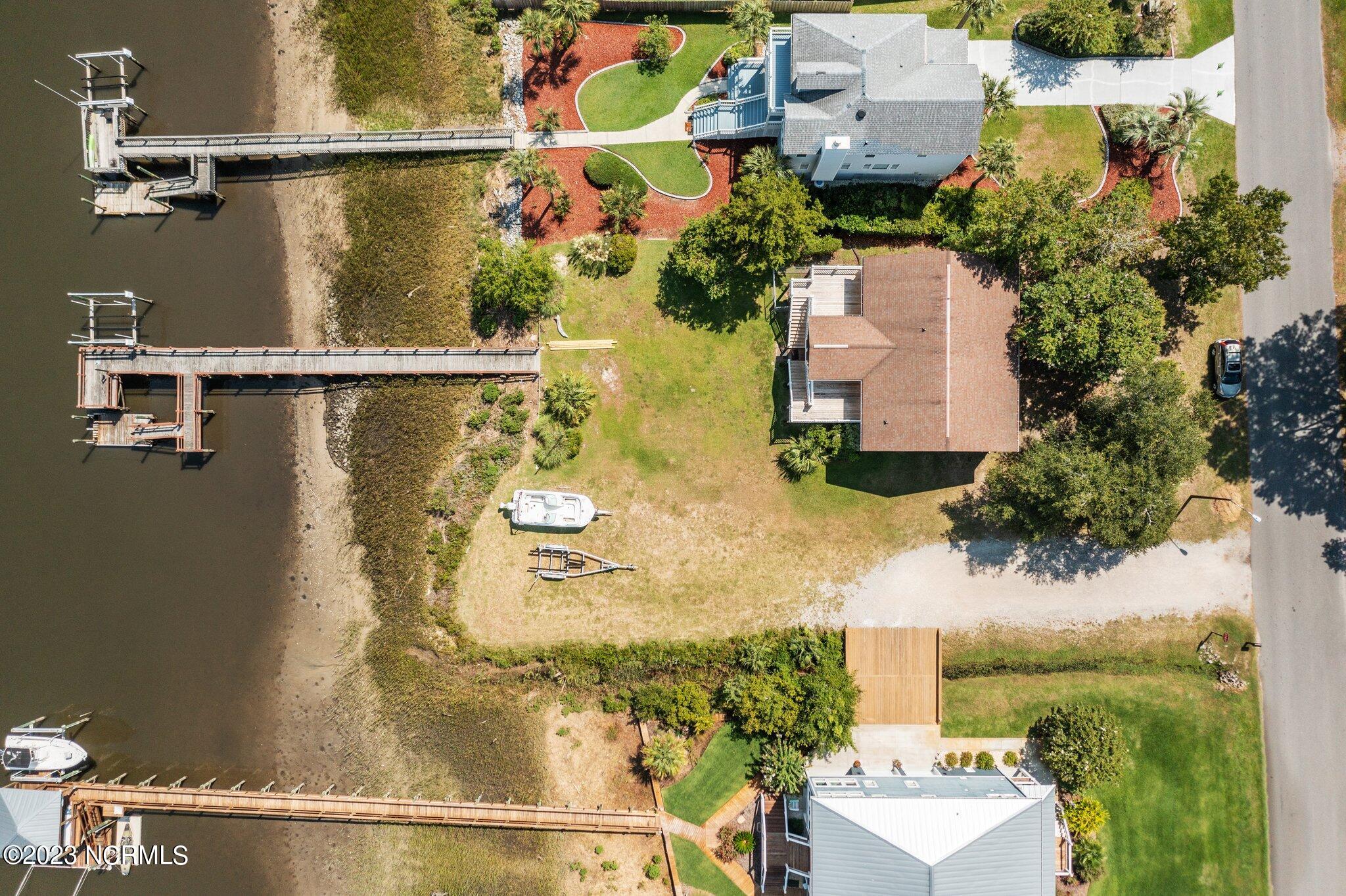 3902 E Yacht Drive