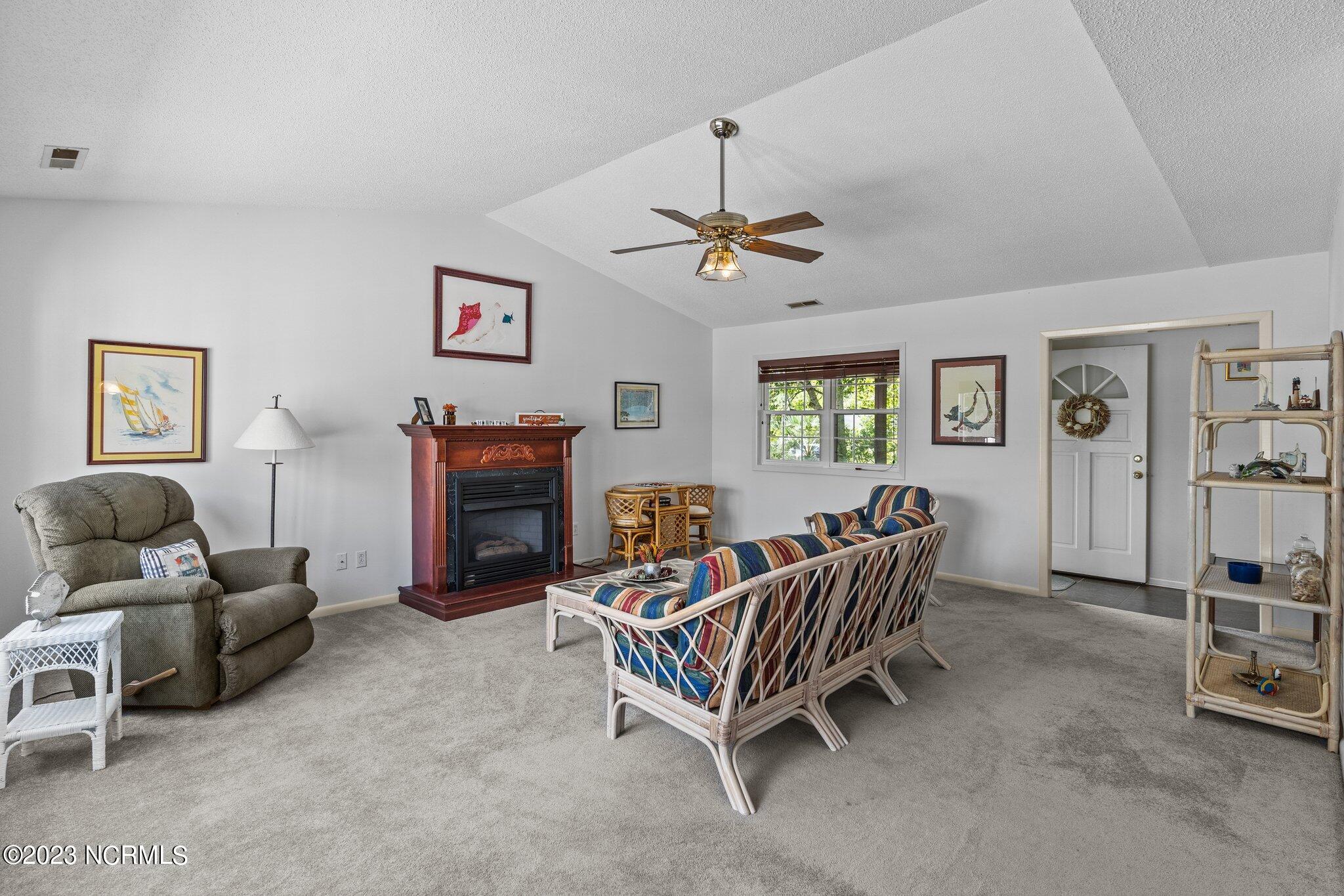 3902 E Yacht Drive