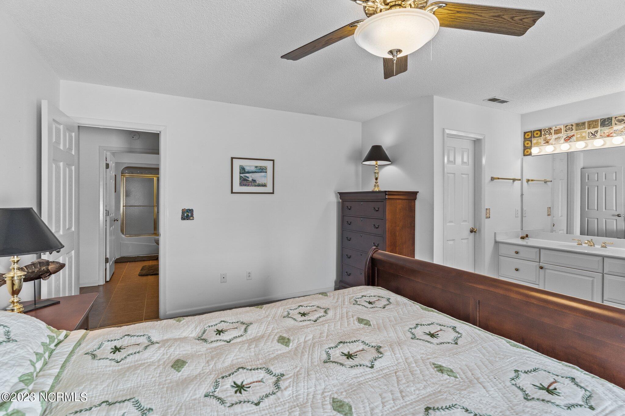 3902 E Yacht Drive