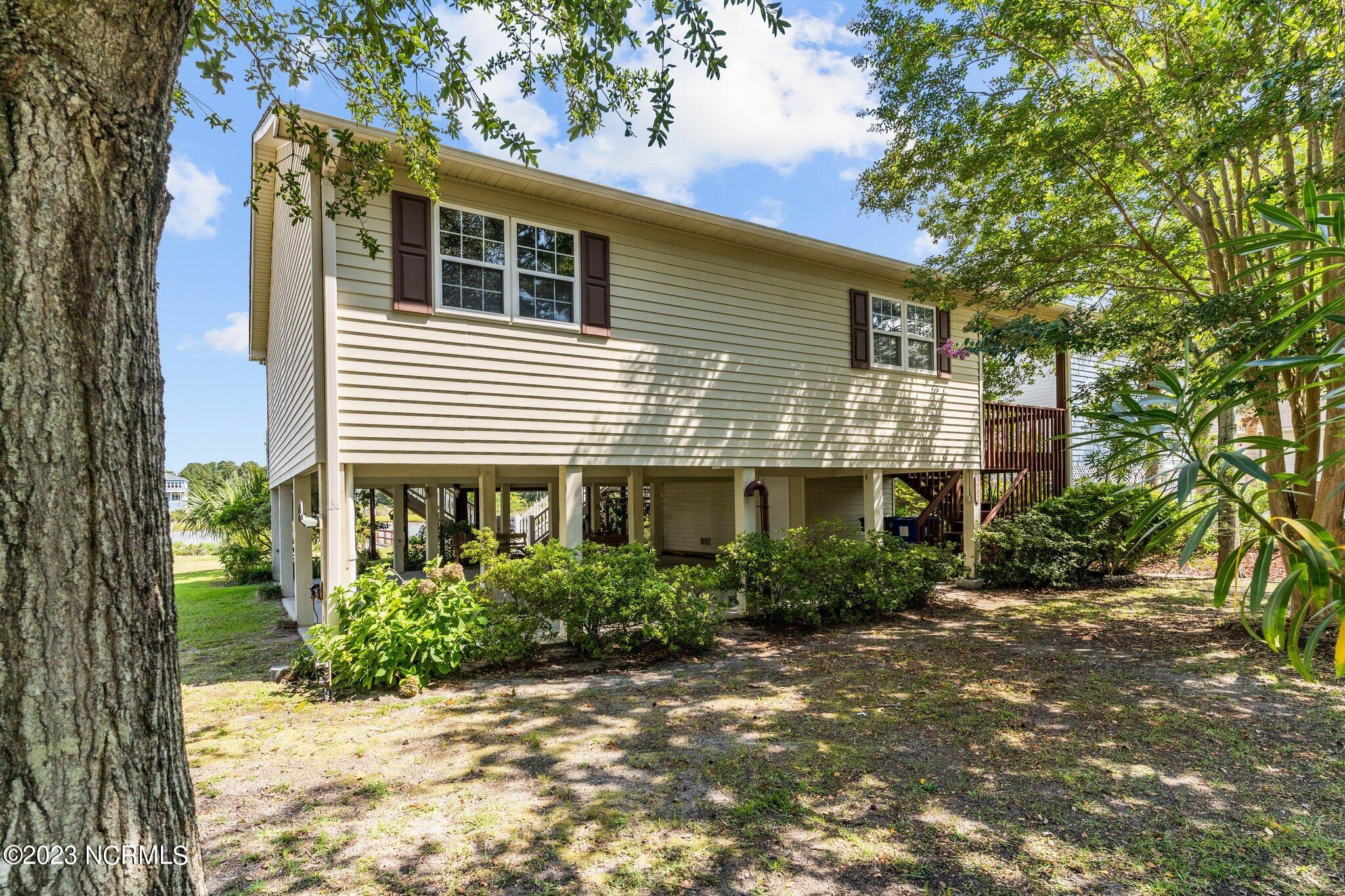 3902 E Yacht Drive