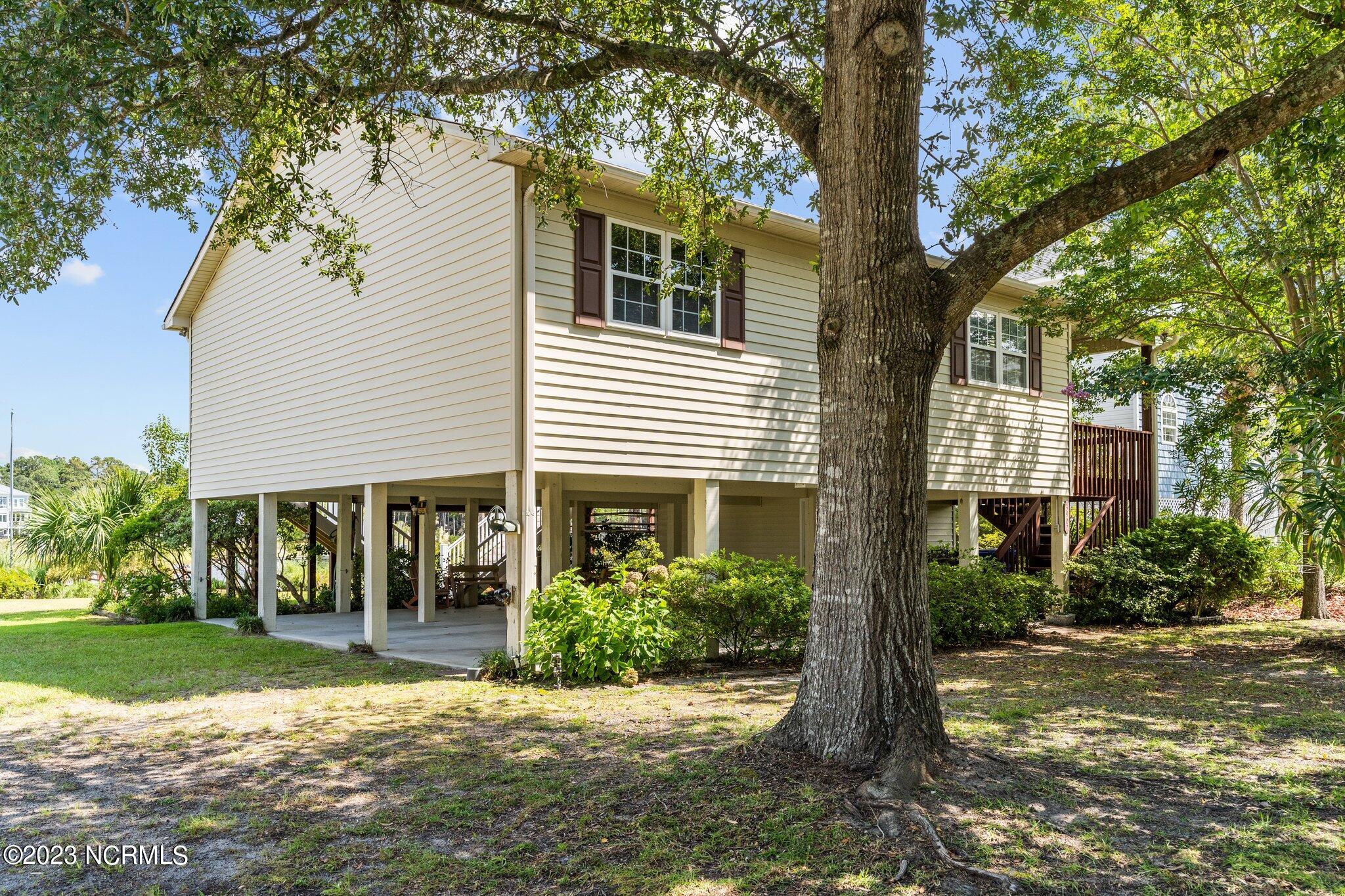 3902 E Yacht Drive