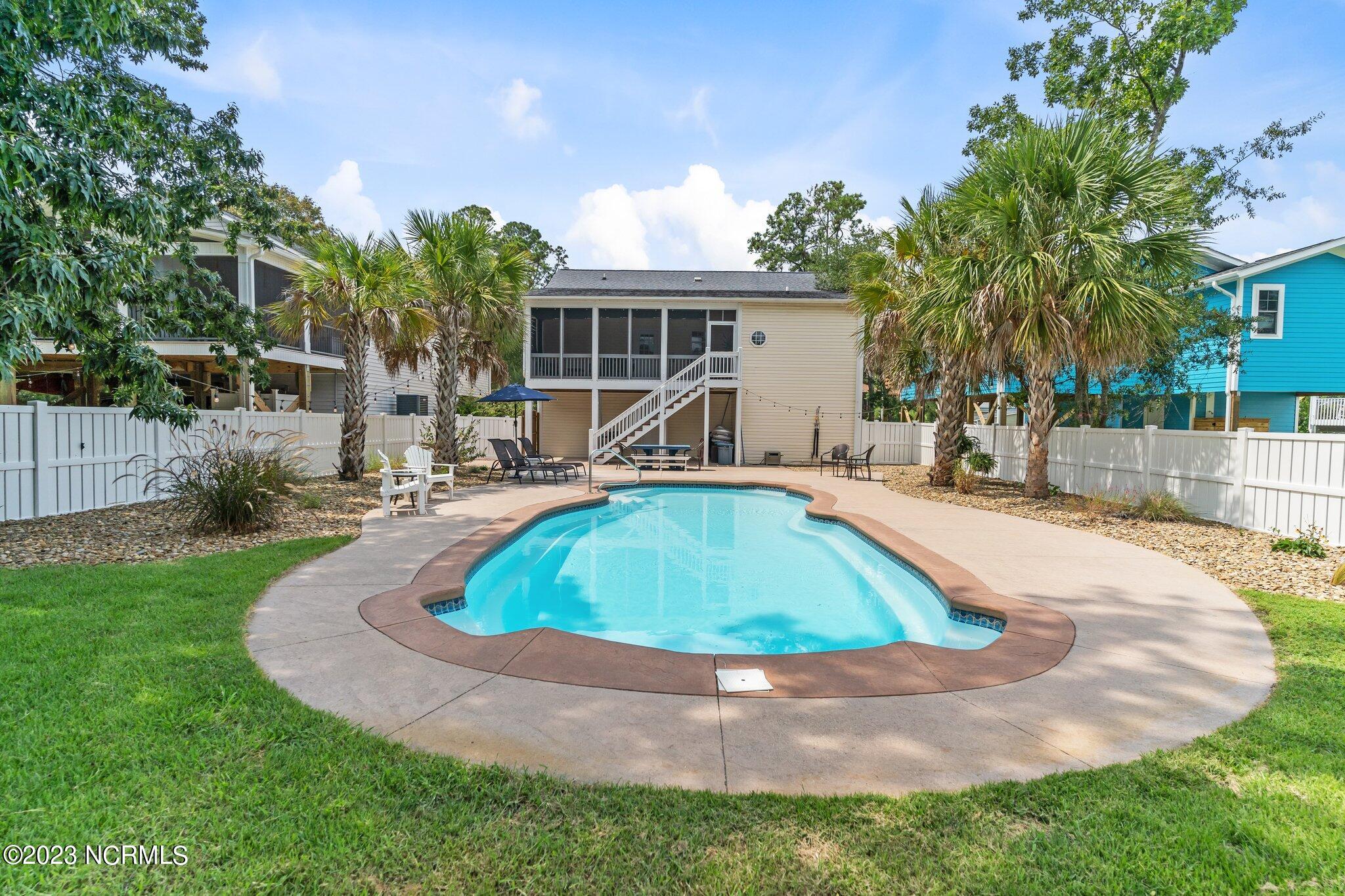336 NE 40th Street