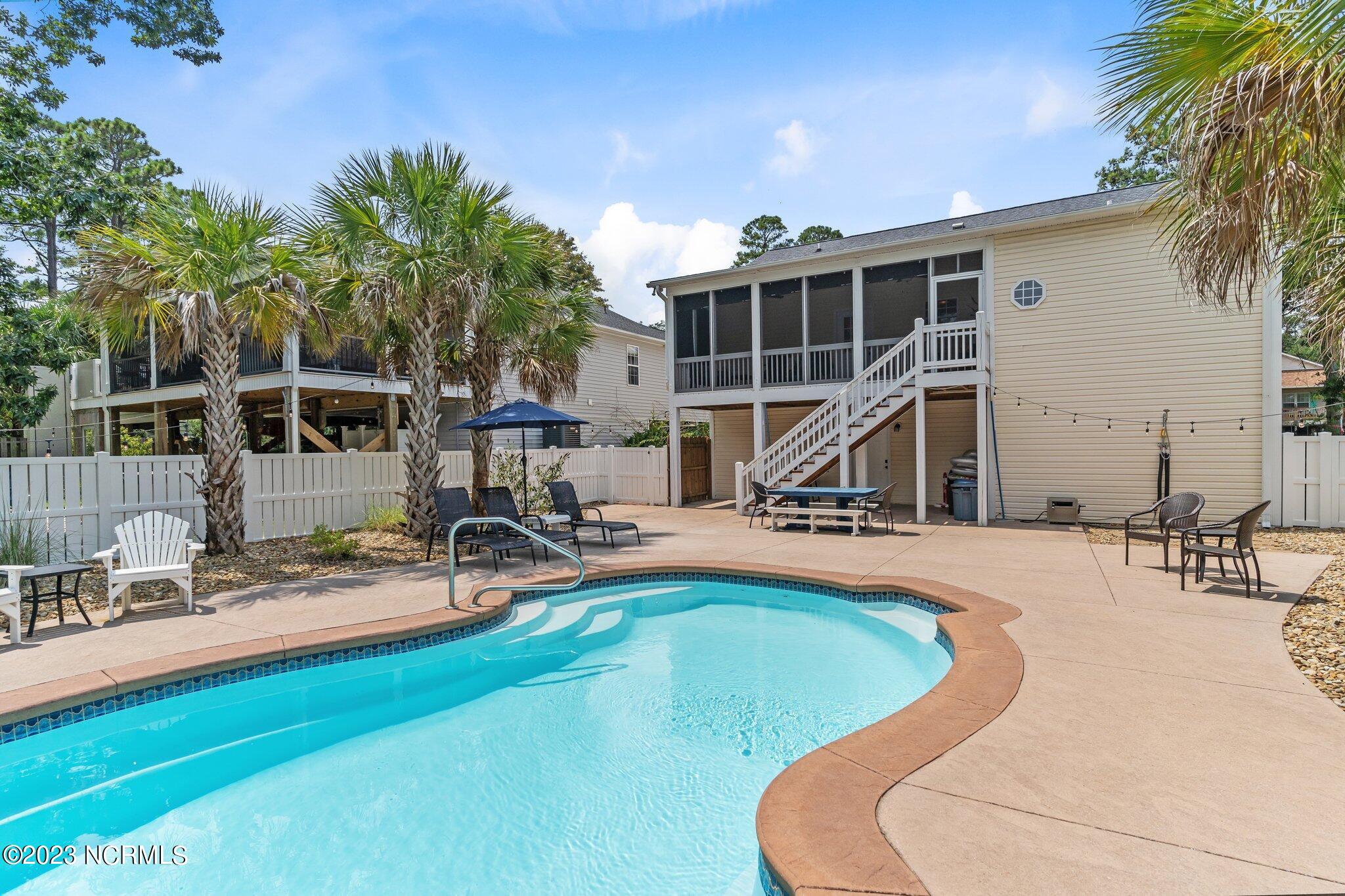 336 NE 40th Street