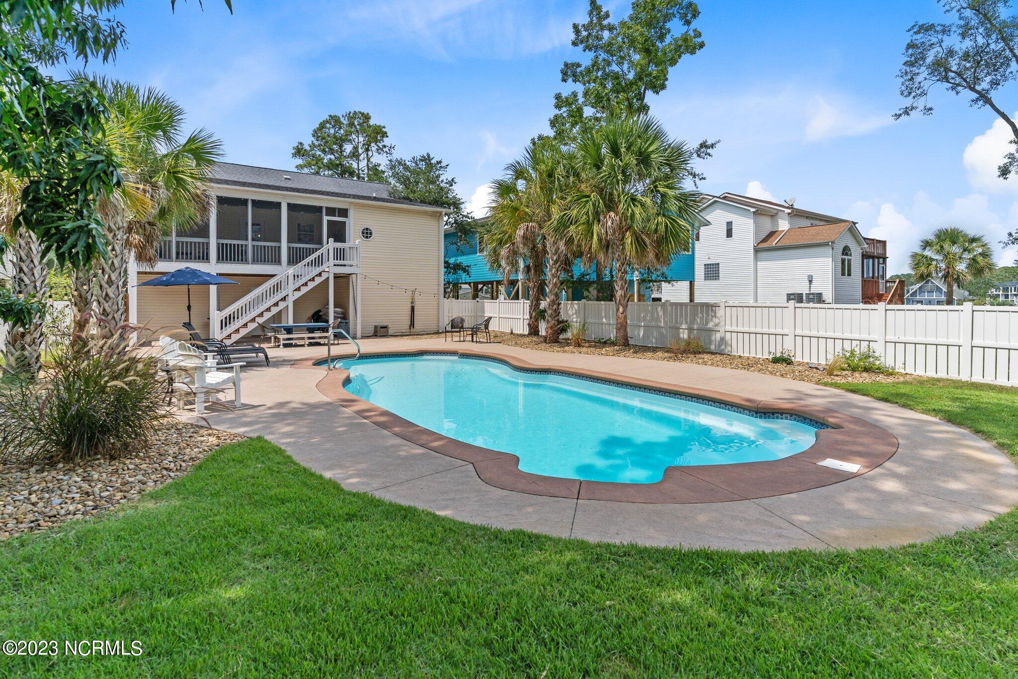 336 NE 40th Street