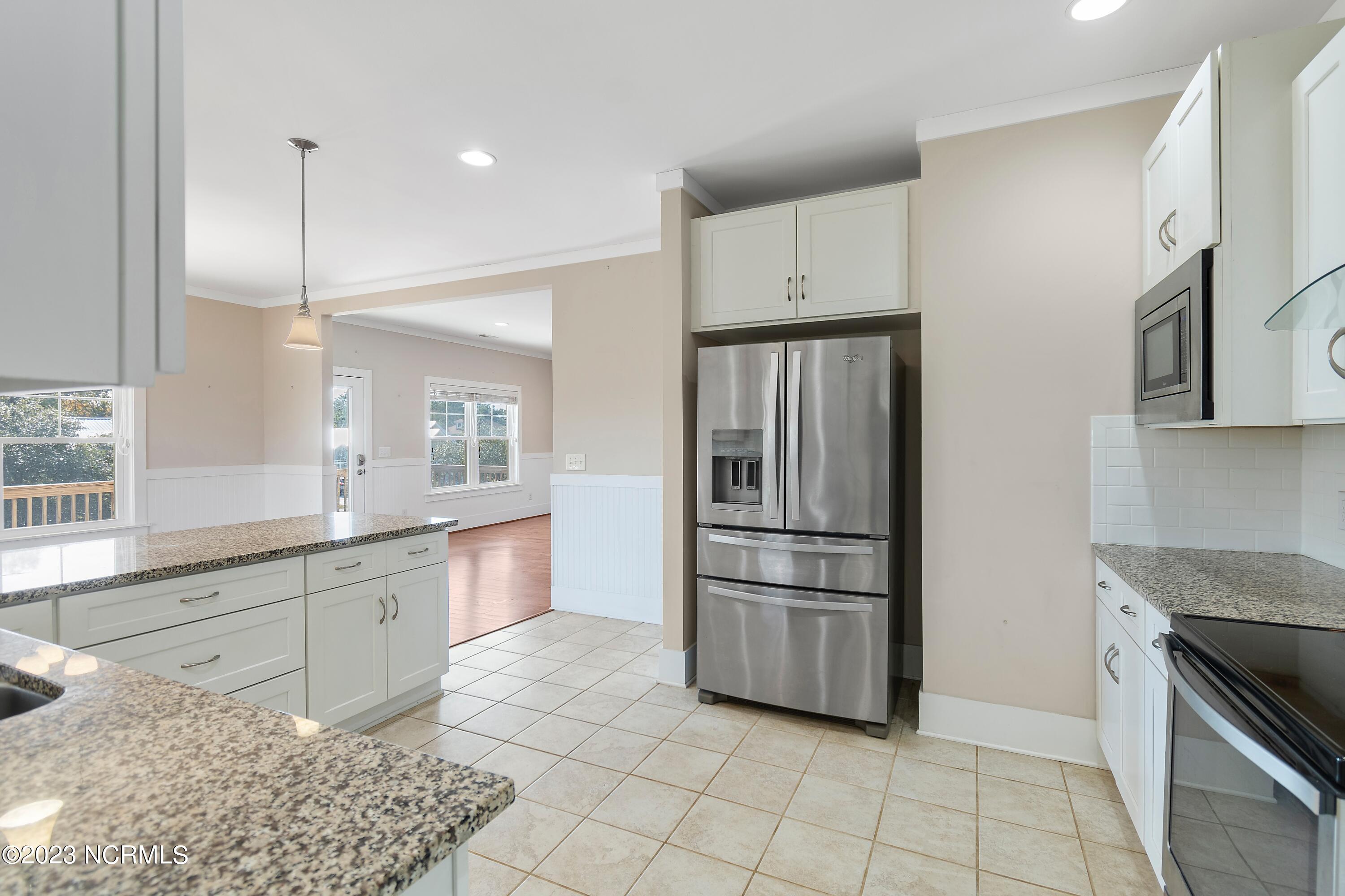 1202 W Oak Island Drive