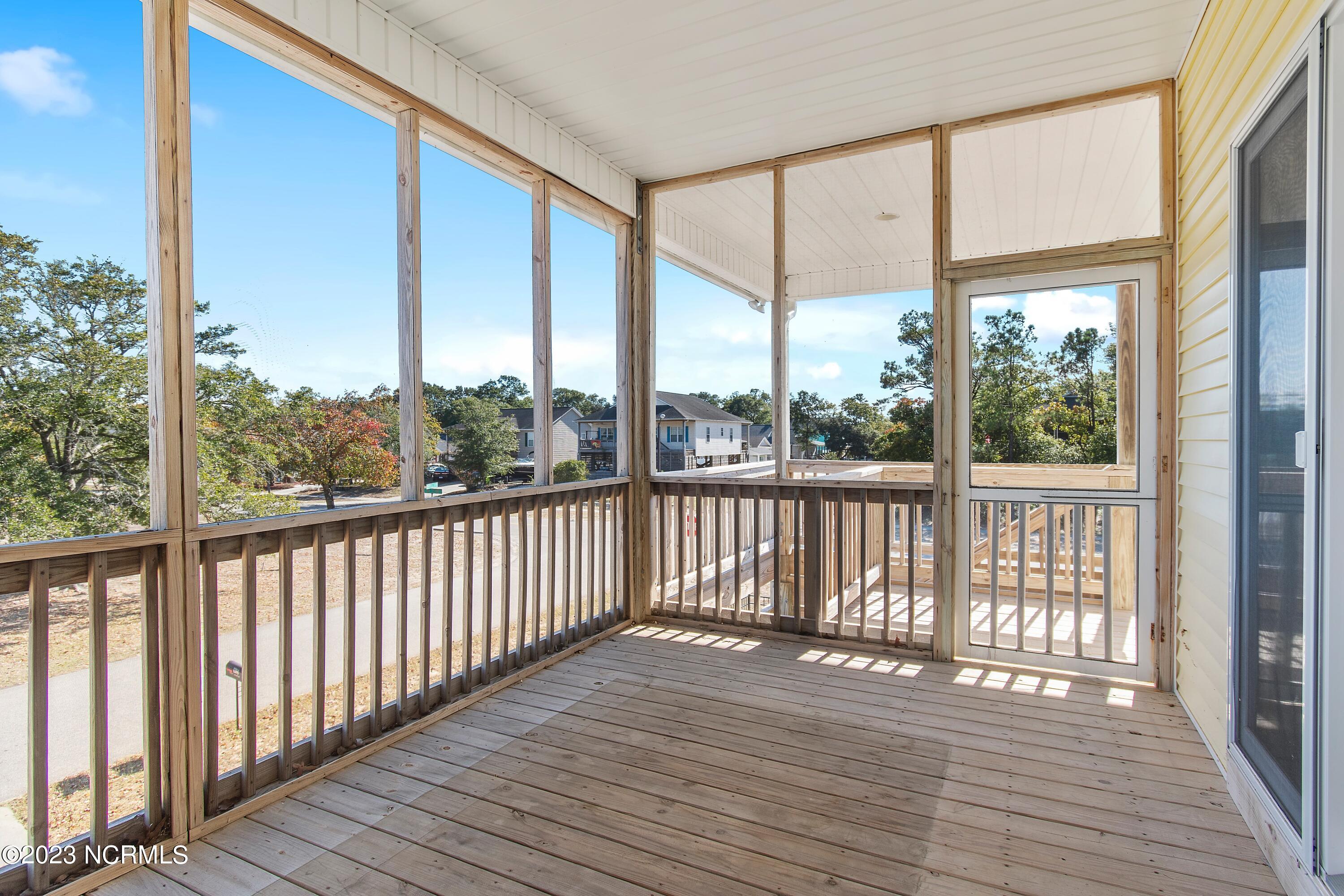 1202 W Oak Island Drive