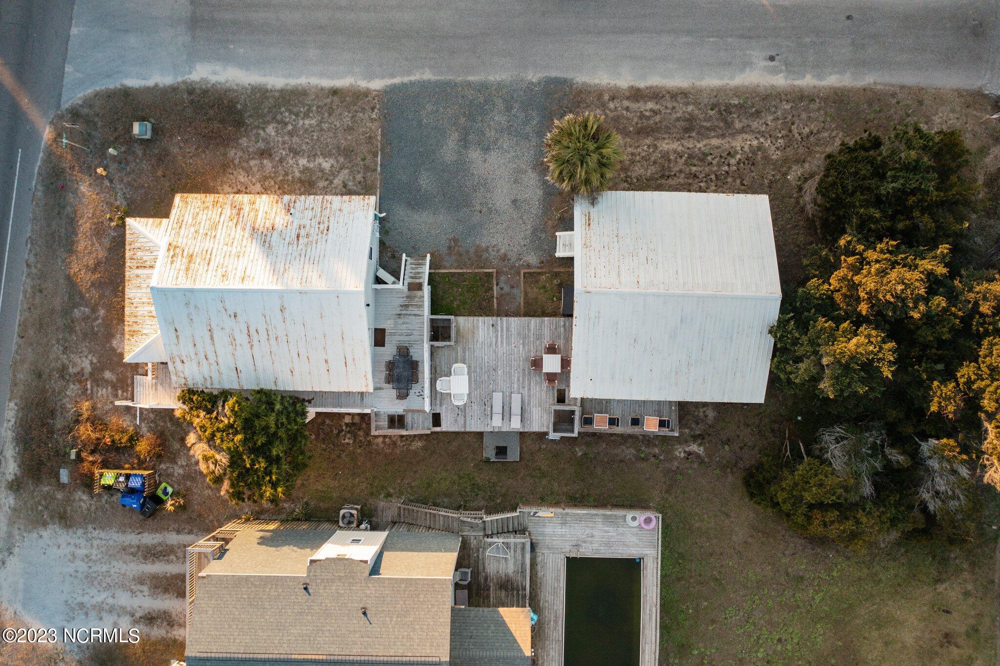 2602 E Beach Drive