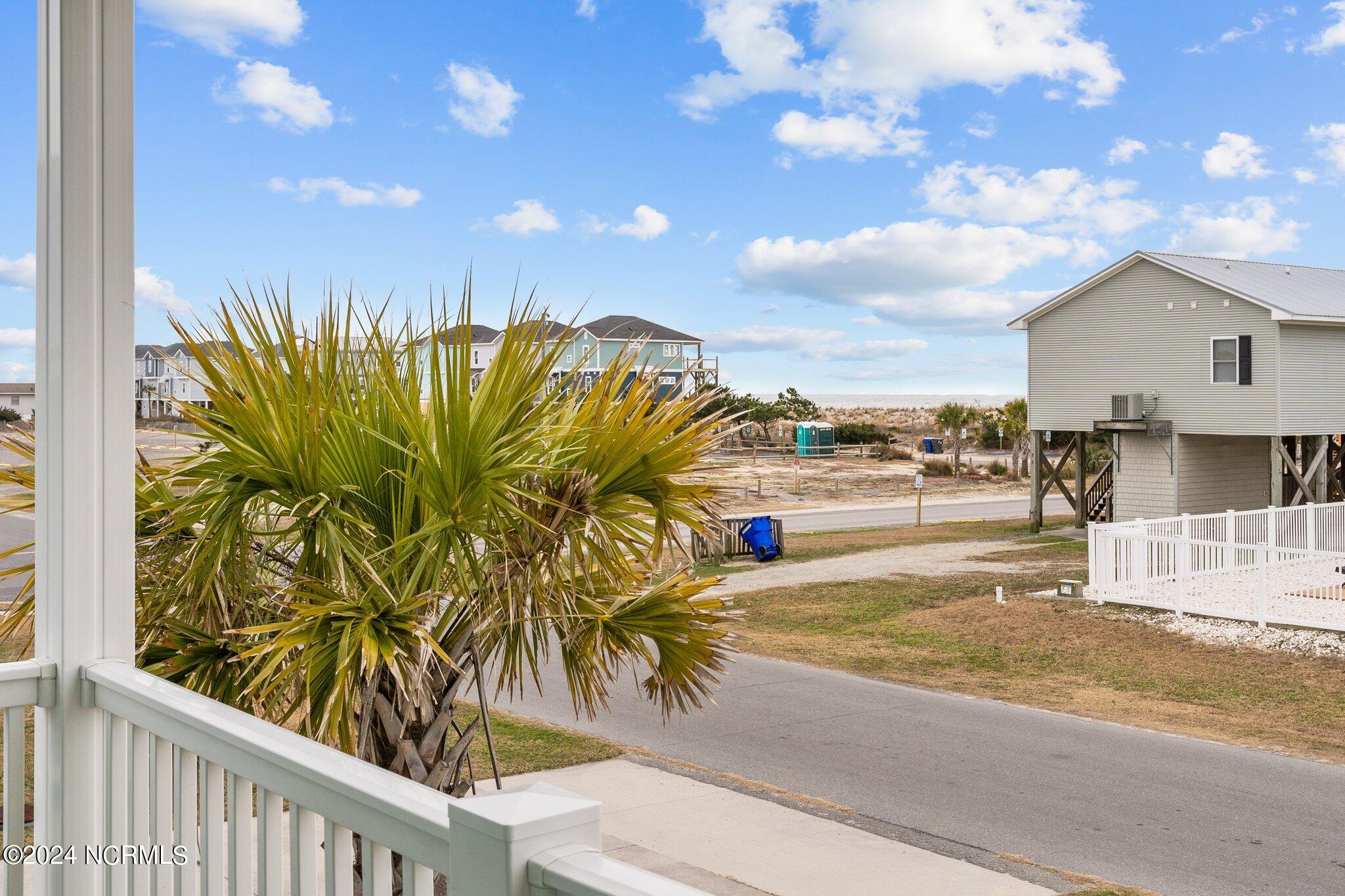 4324 E Dolphin Drive
