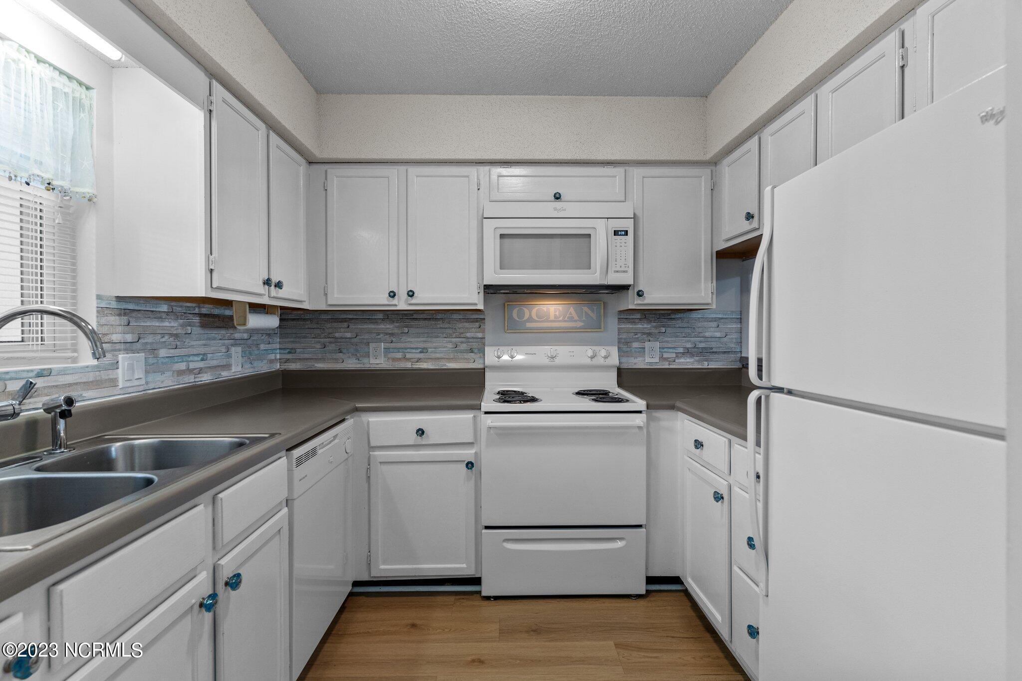 1000 Caswell Beach Road, Apt 1205