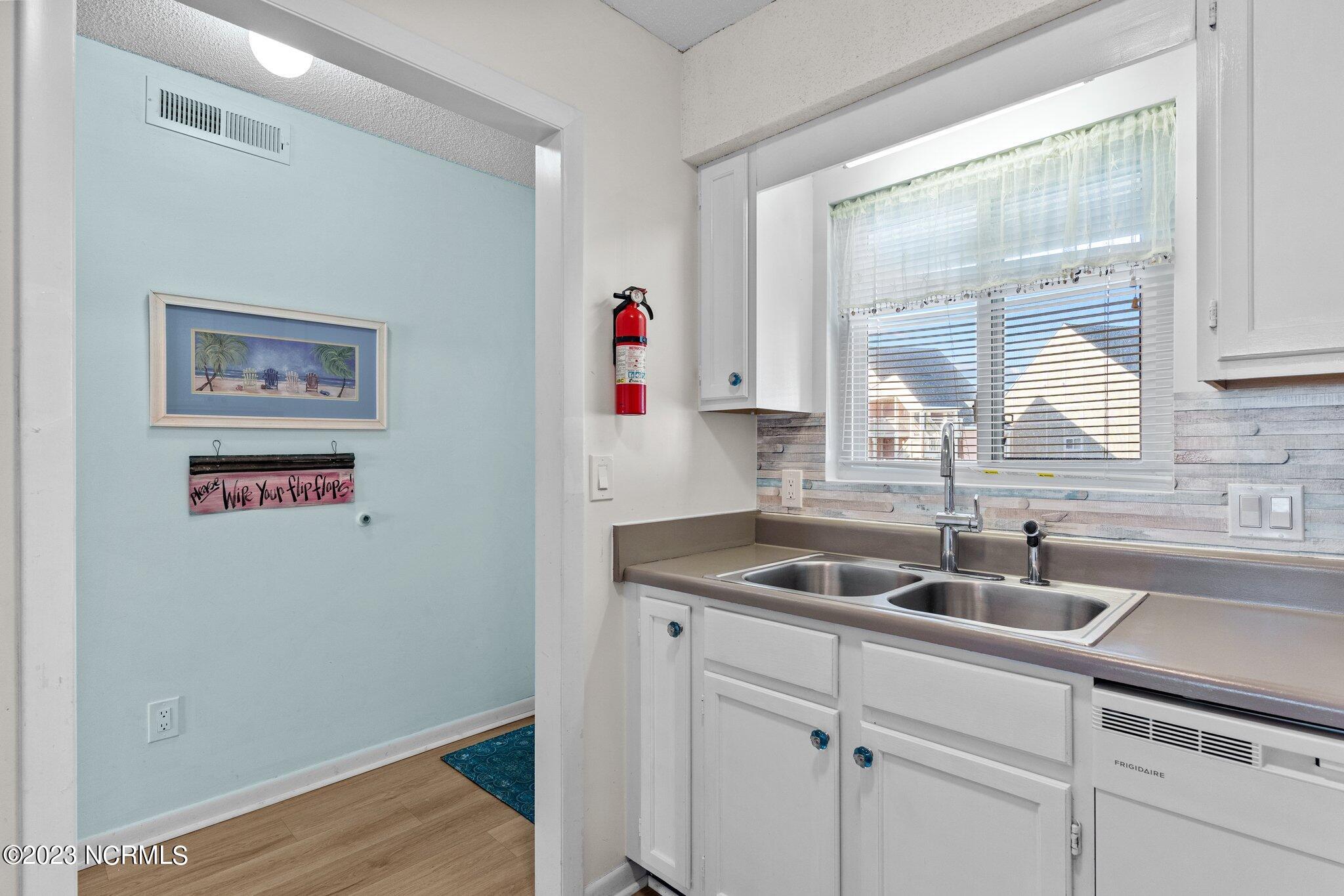 1000 Caswell Beach Road, Apt 1205