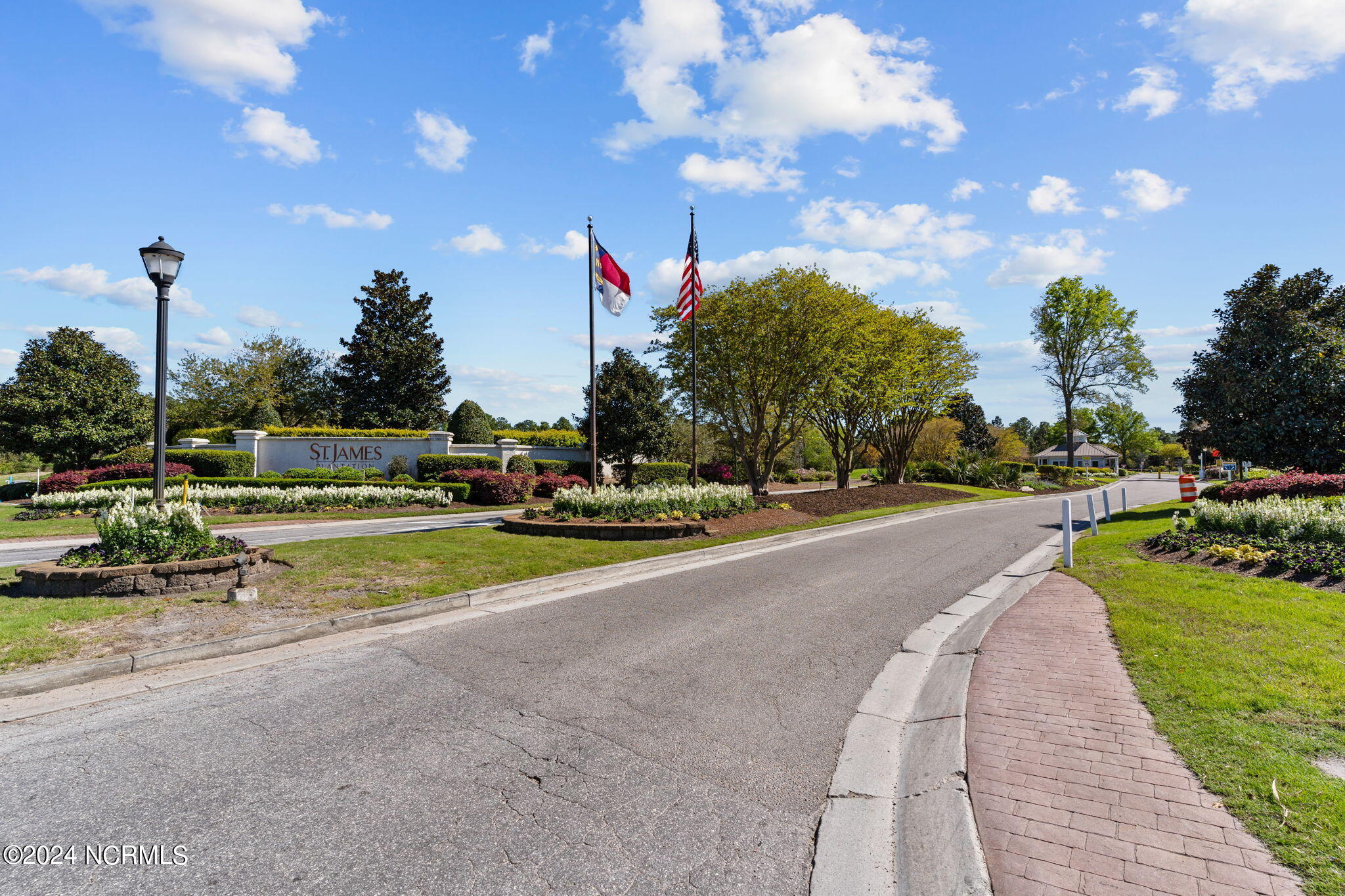 3350 Club Villas Drive, # 901