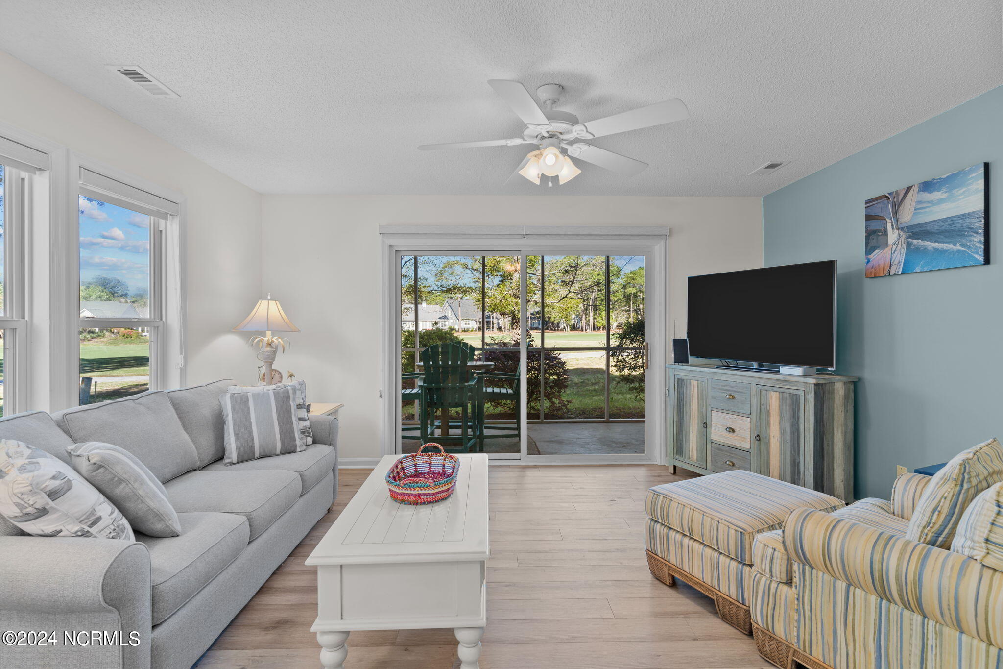 3350 Club Villas Drive, # 901