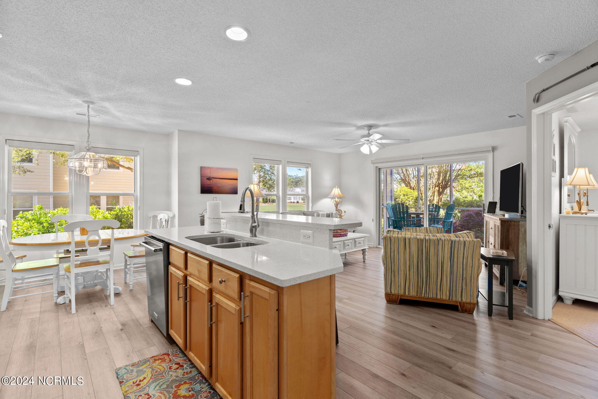 3350 Club Villas Drive, # 901