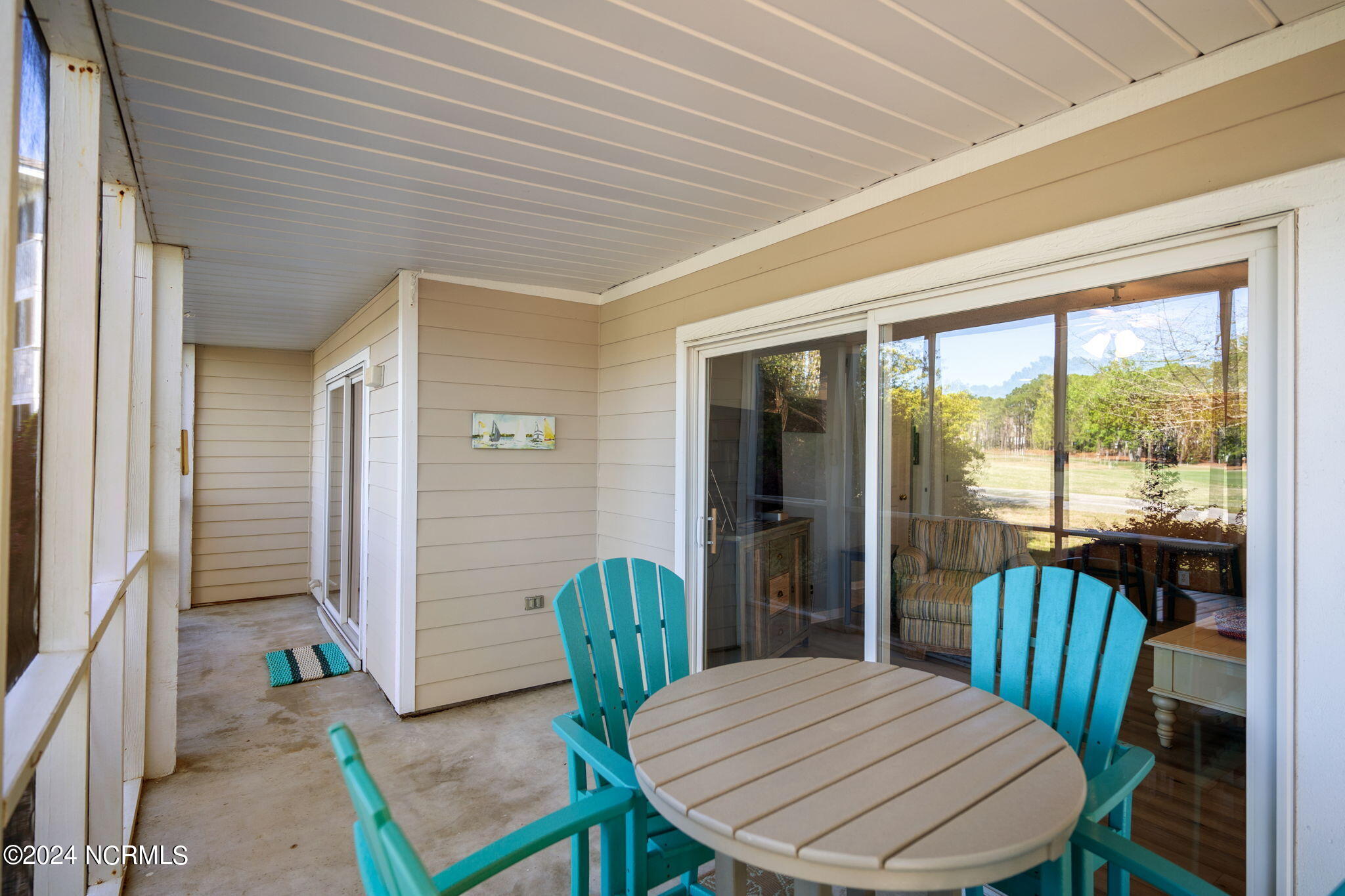 3350 Club Villas Drive, # 901