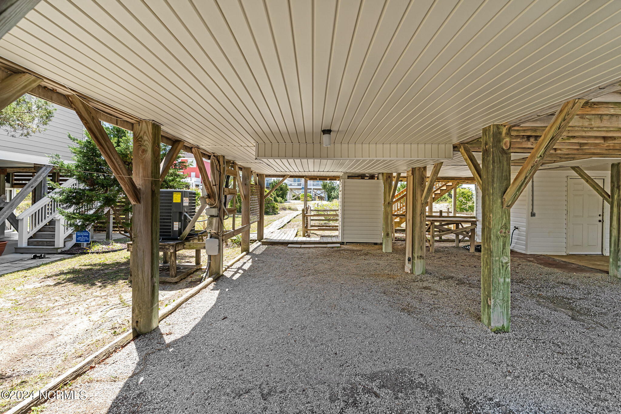 2021 W Dolphin Drive