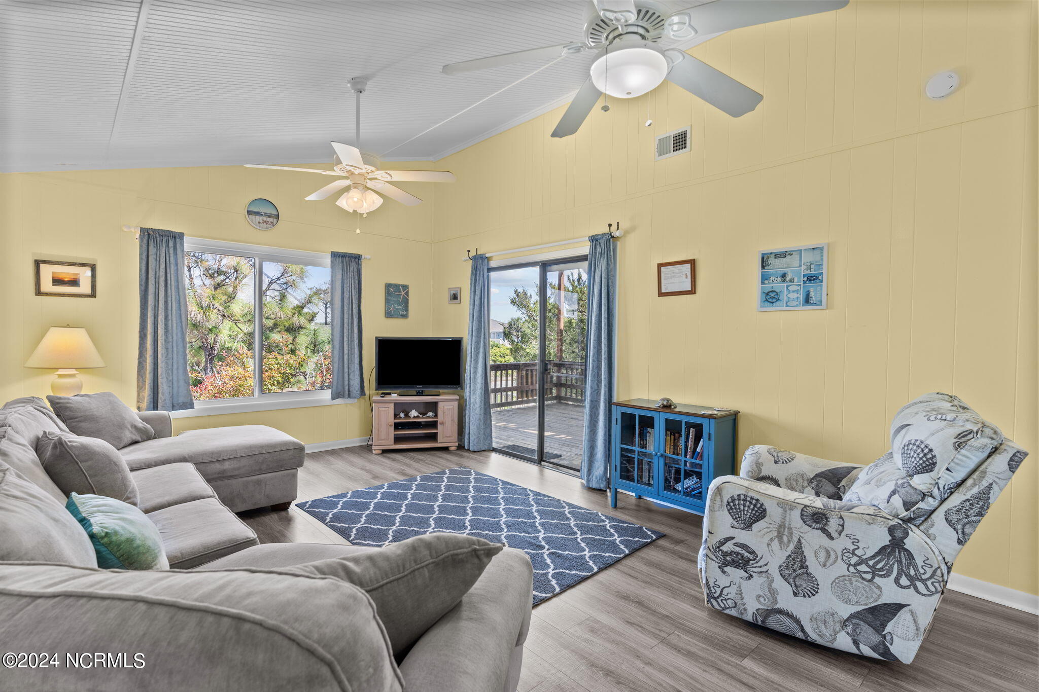 2021 W Dolphin Drive