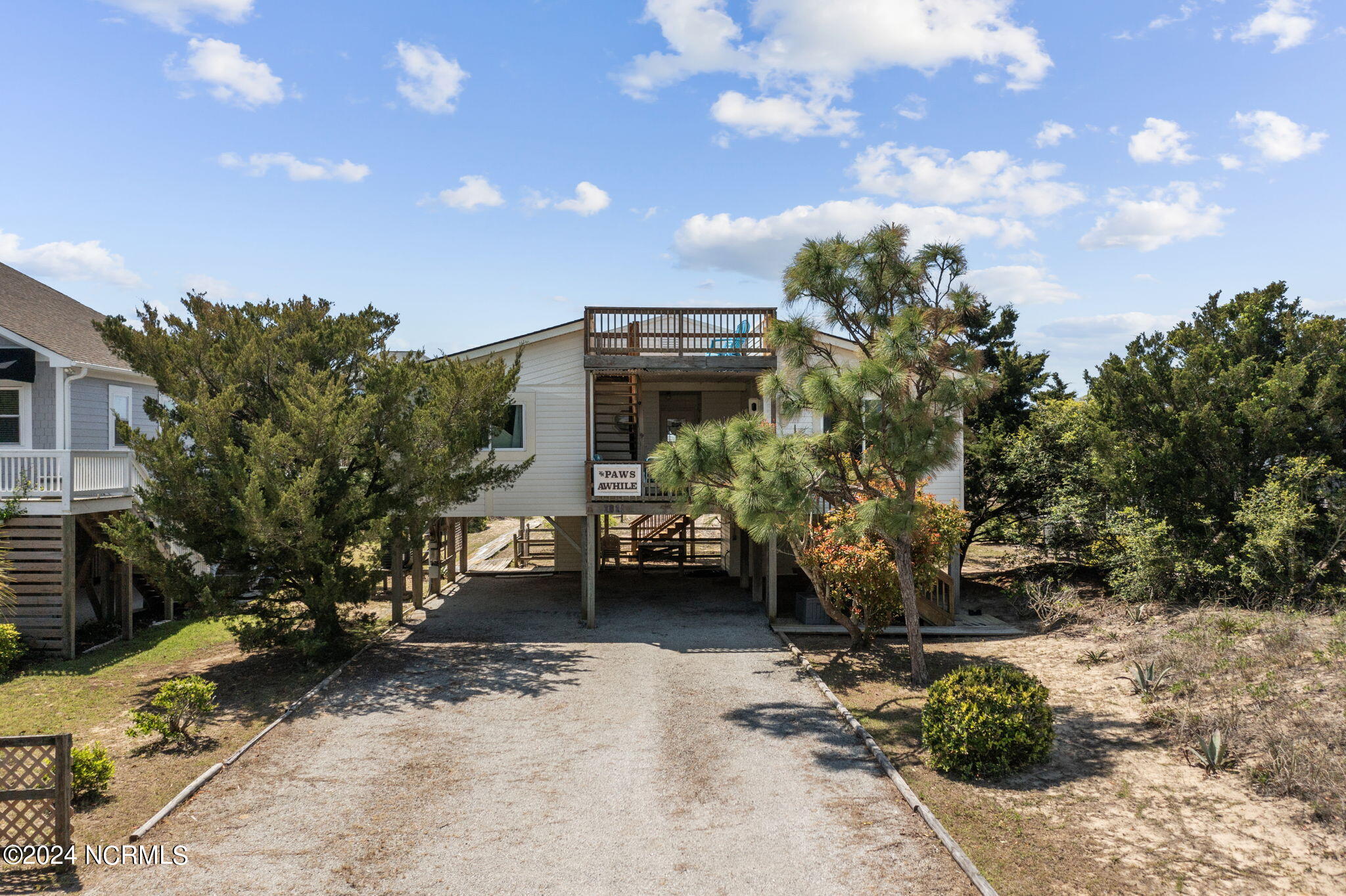 2021 W Dolphin Drive