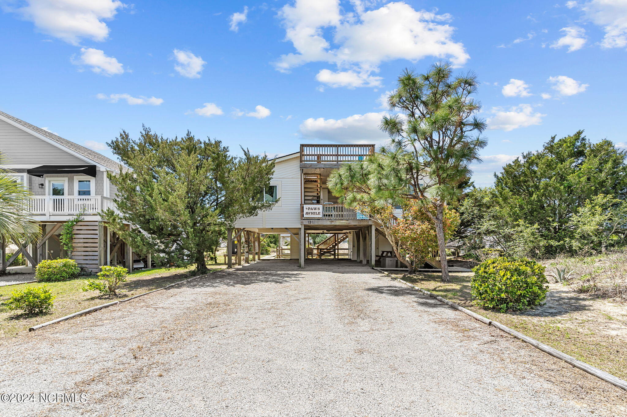 2021 W Dolphin Drive
