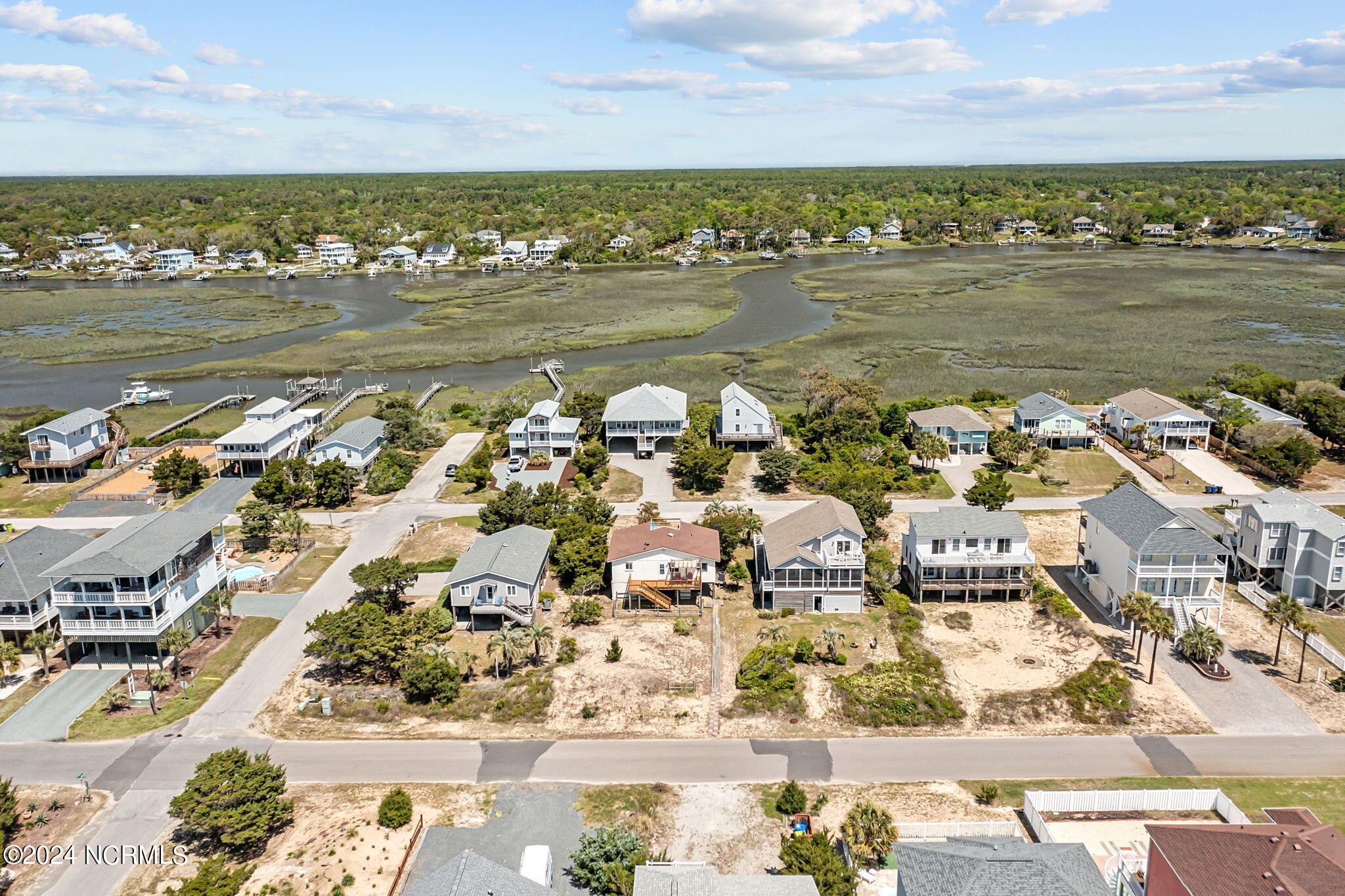 2021 W Dolphin Drive