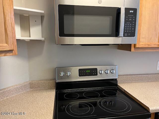 4210 Wilshire Boulevard, 104 B