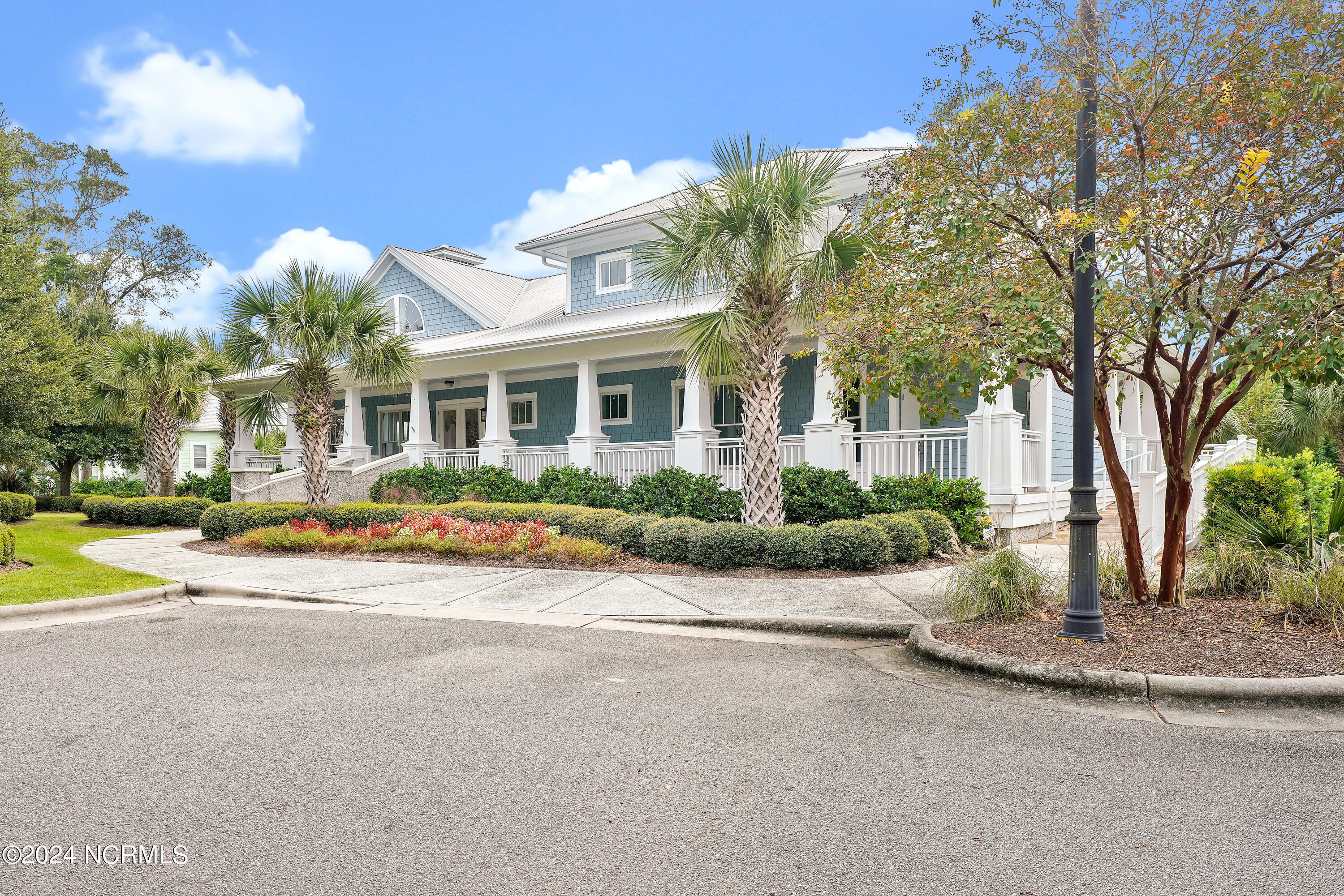 909 Tidalwalk Drive