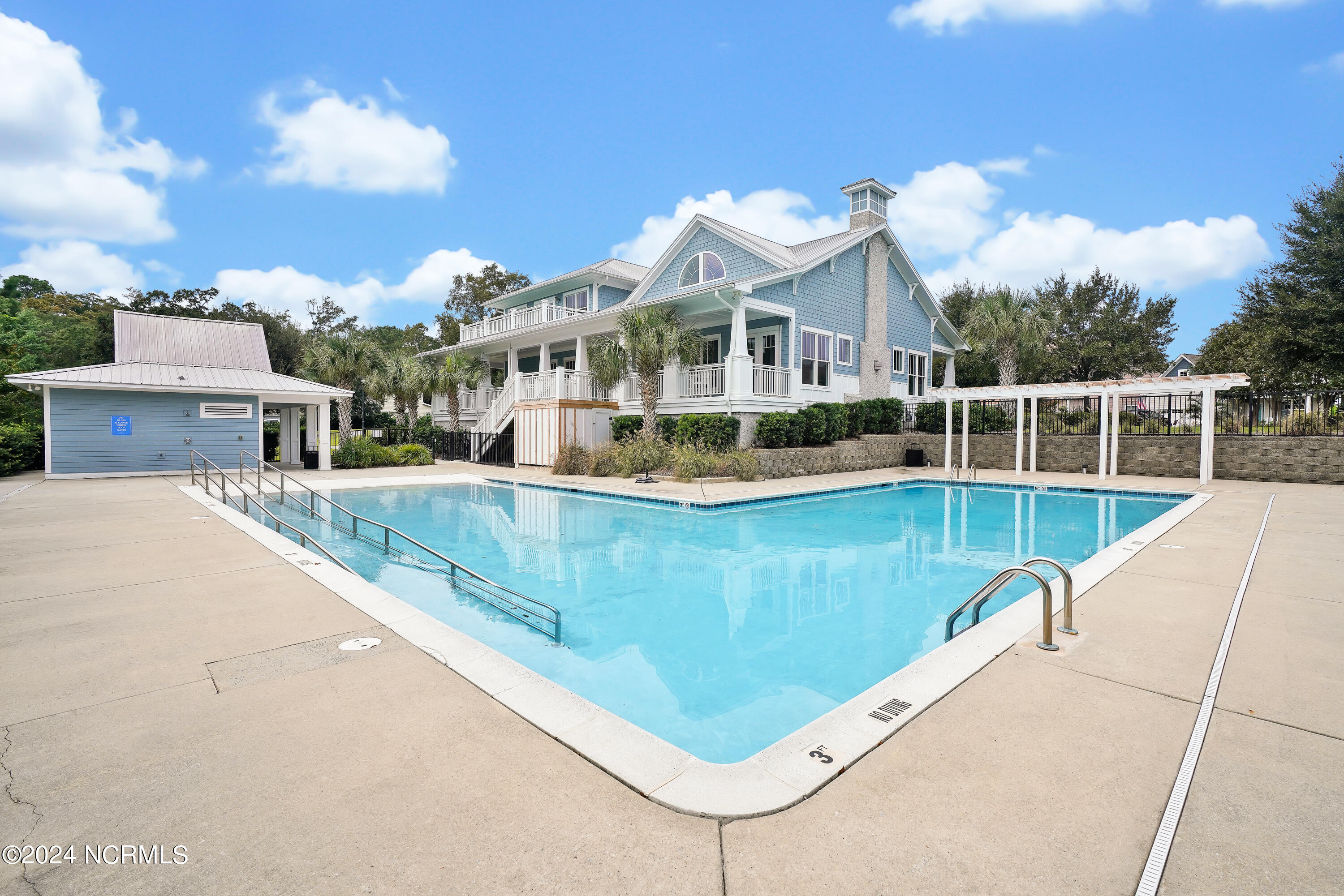 909 Tidalwalk Drive
